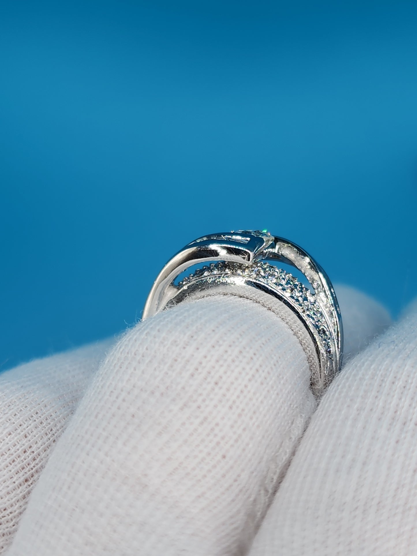 Bypass Design Ladies Diamond Ring in 14k White Gold