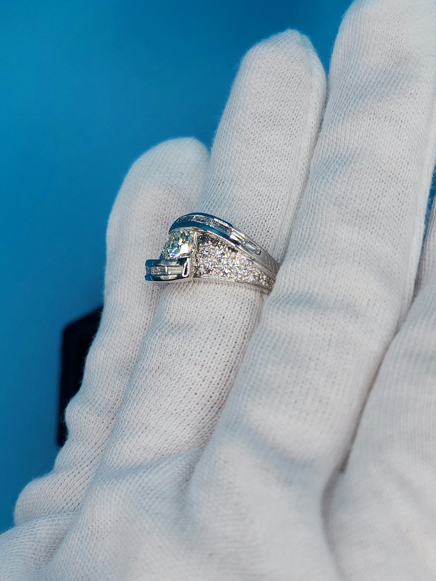Bypass Design Ladies Diamond Ring in 14k White Gold