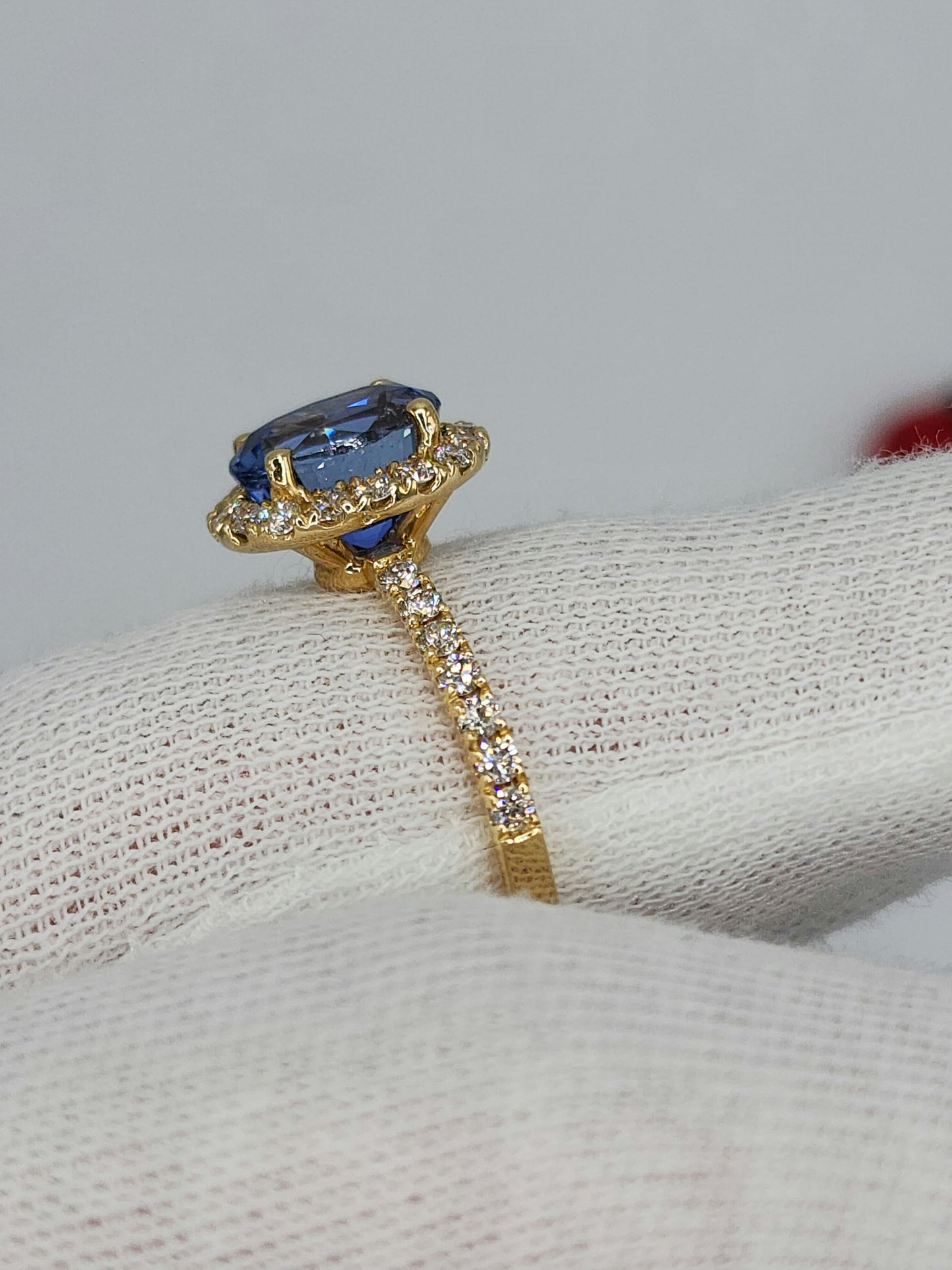 GIA 2.23 ct Unheated Oval Sapphire Ladies Halo Design Ring in 14k Yellow Gold