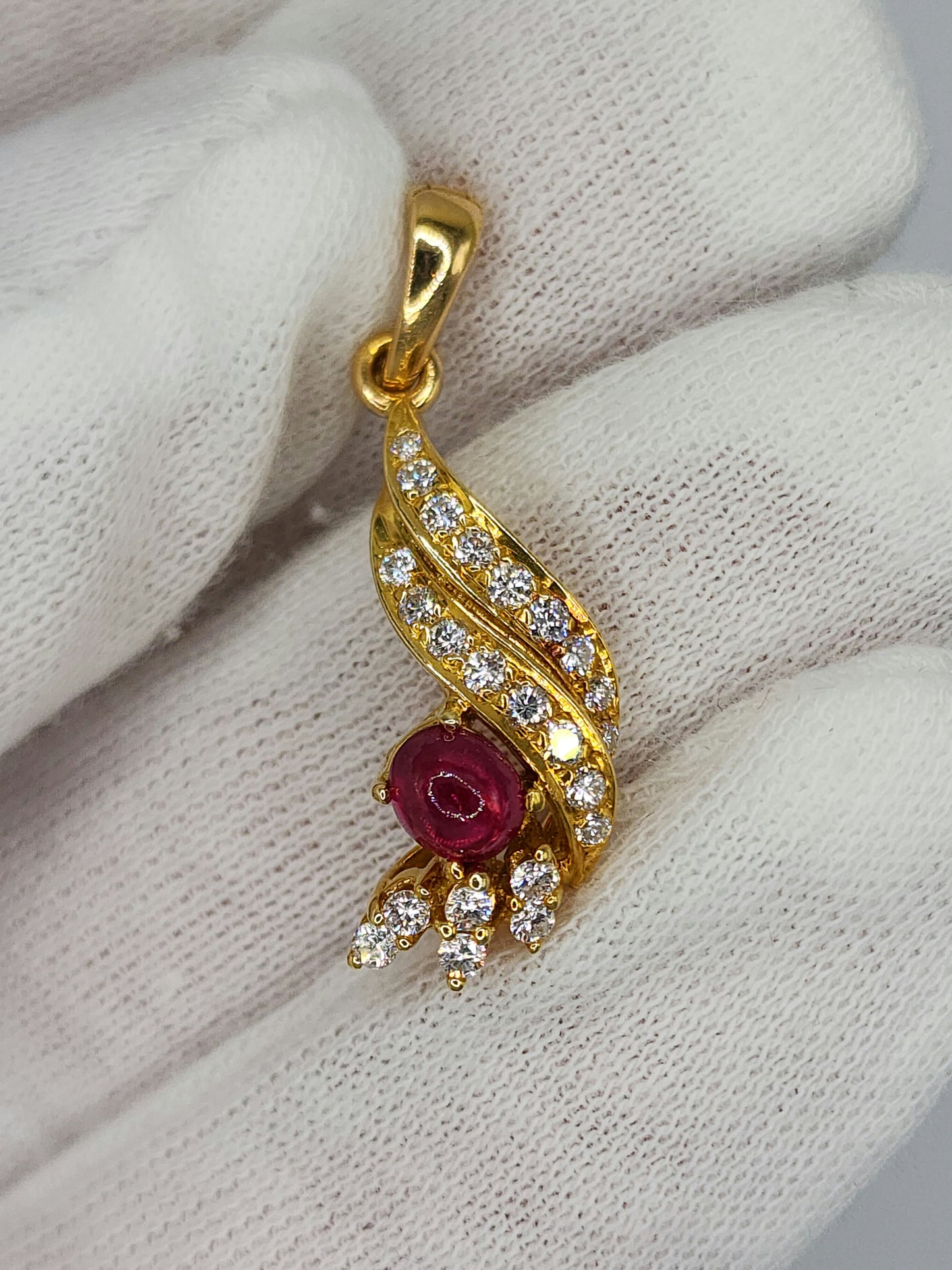 Cabochon Cut Ruby and Diamonds Free Form Pendant In 18k Yellow Gold