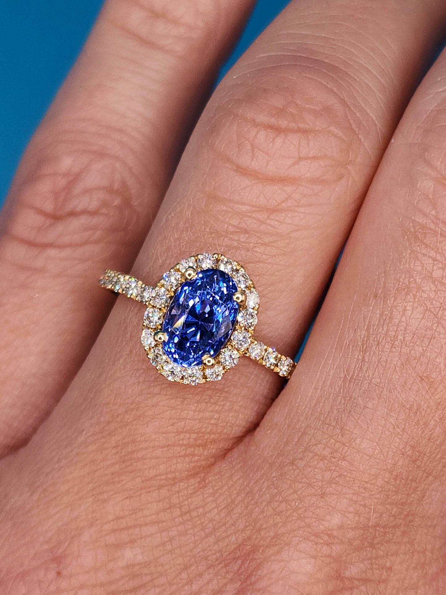 GIA 2.23 ct Unheated Oval Sapphire Ladies Halo Design Ring in 14k Yellow Gold