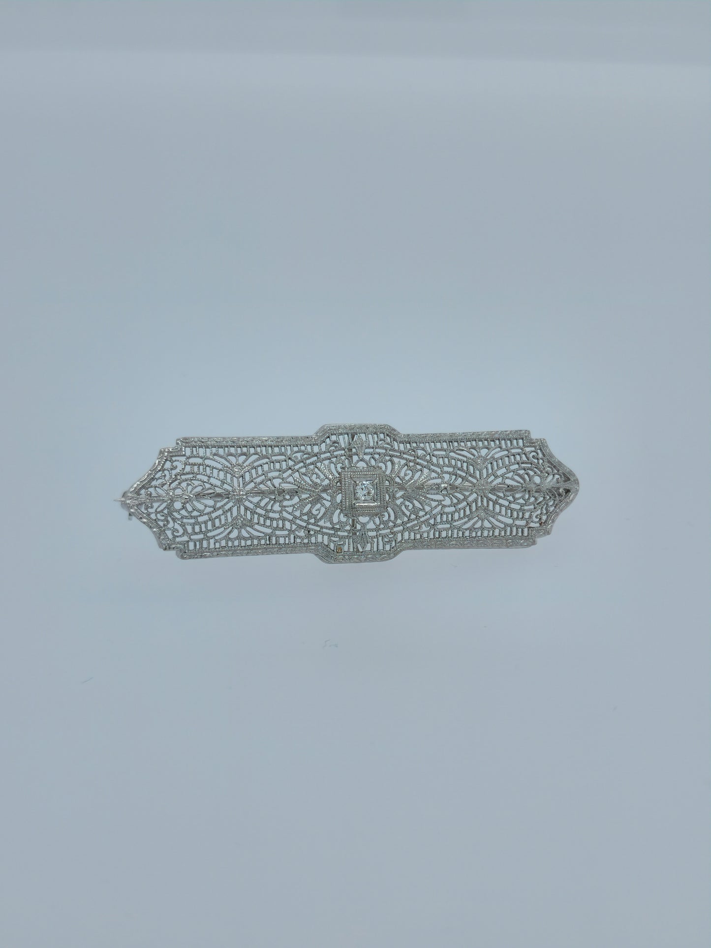 Original Art Deco Diamond Filigree Brooch in 14k White Gold – Antique Estate Jewelry with Natural Diamond Accent