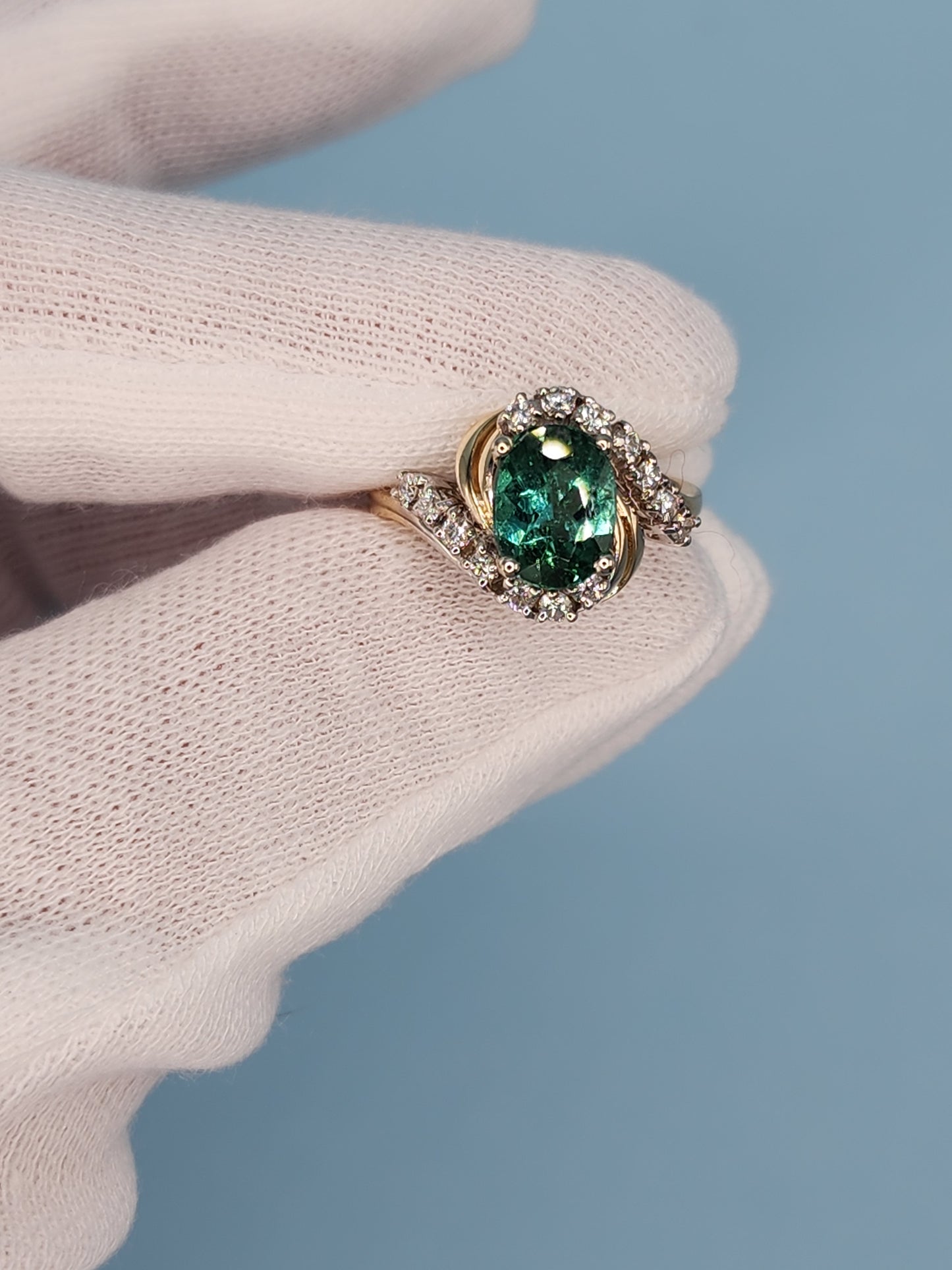 Light Green Tourmaline Ring with Diamonds in Rose and White Gold