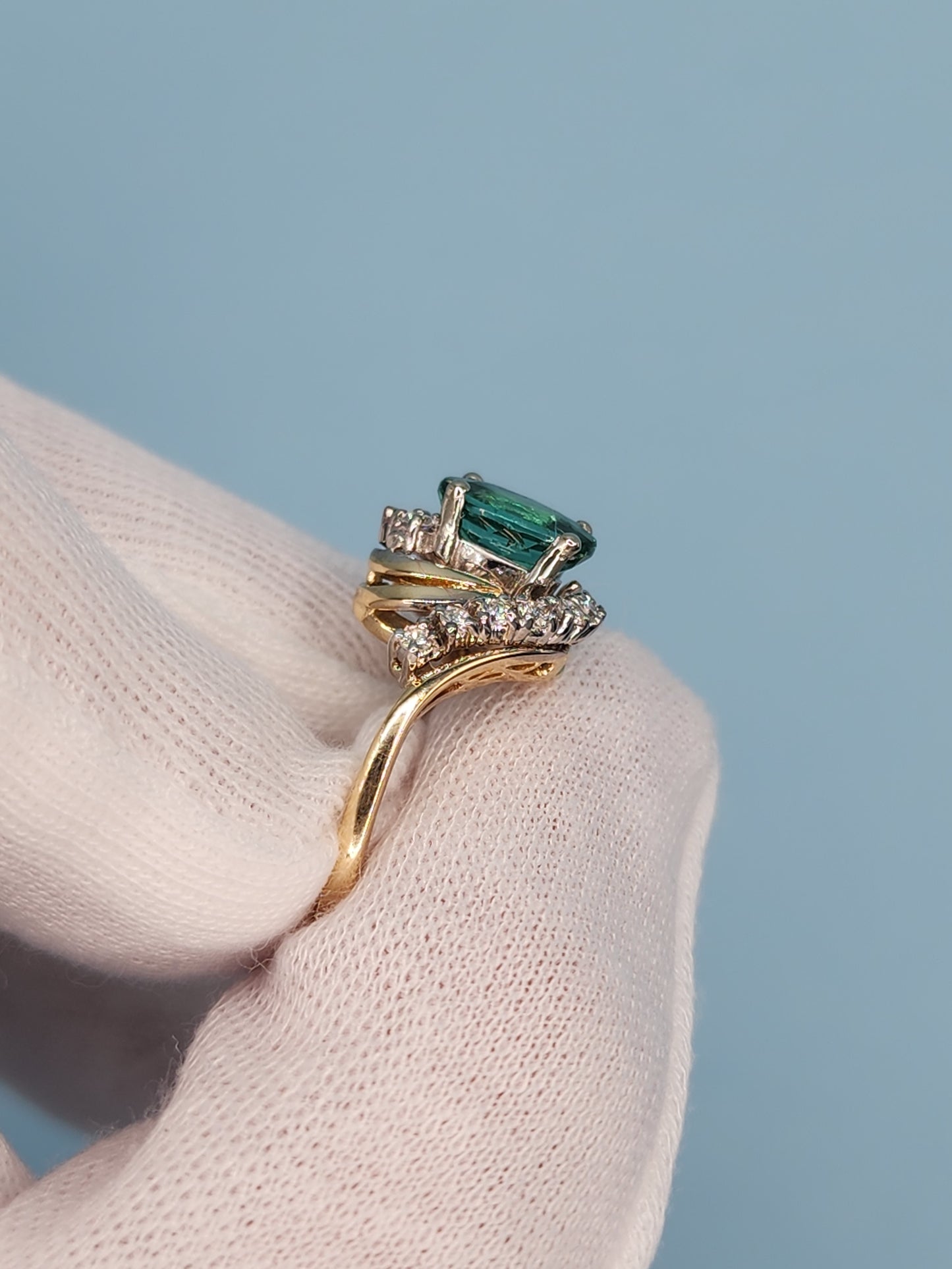 Light Green Tourmaline Ring with Diamonds in Rose and White Gold