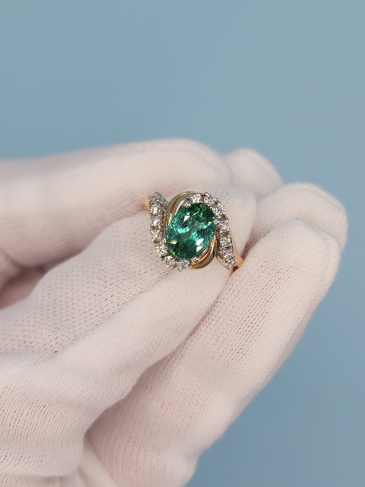 Light Green Tourmaline Ring with Diamonds in Rose and White Gold