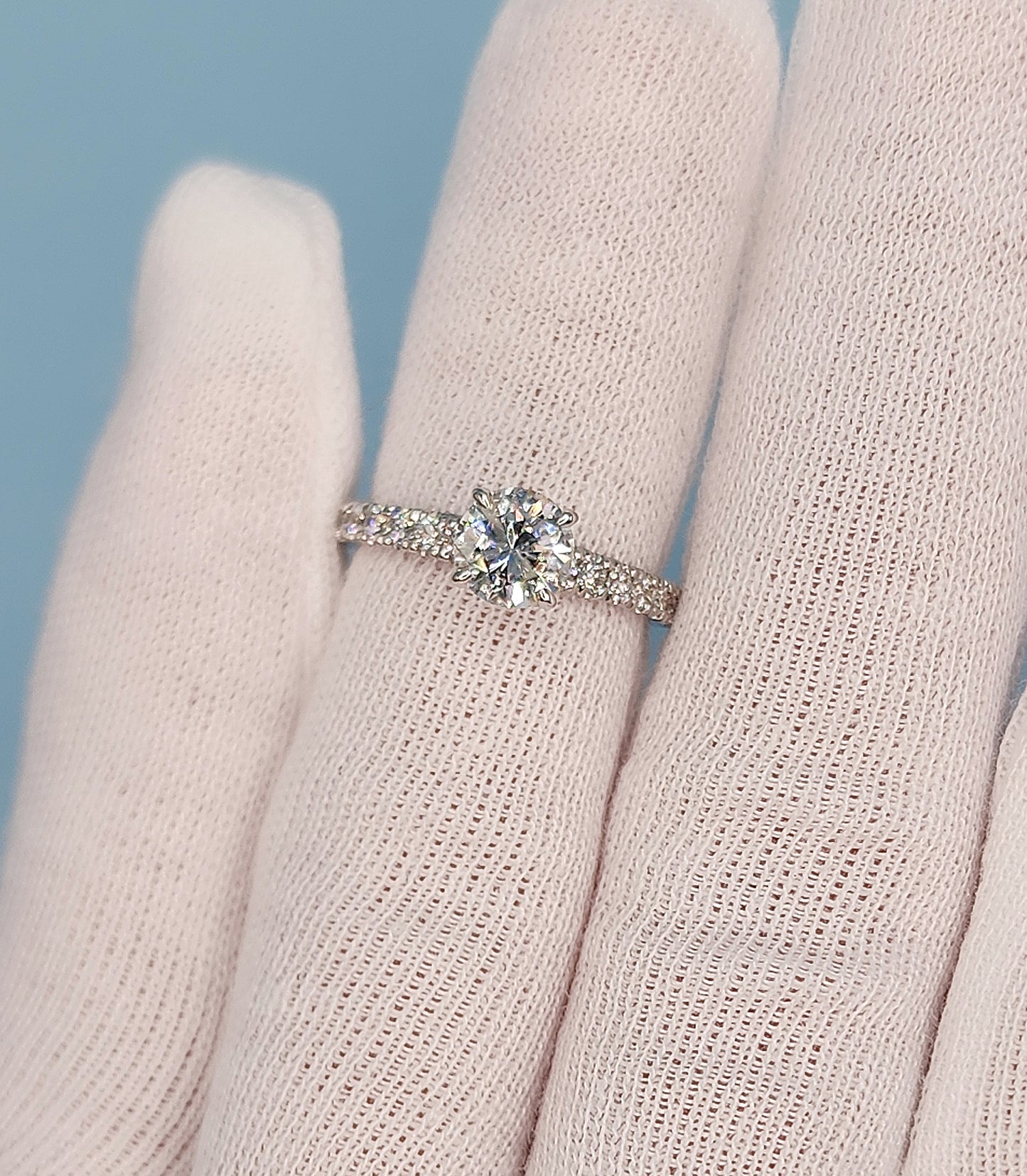 0.90 ct Natural Diamond French Pavé Ring in 14k White Gold