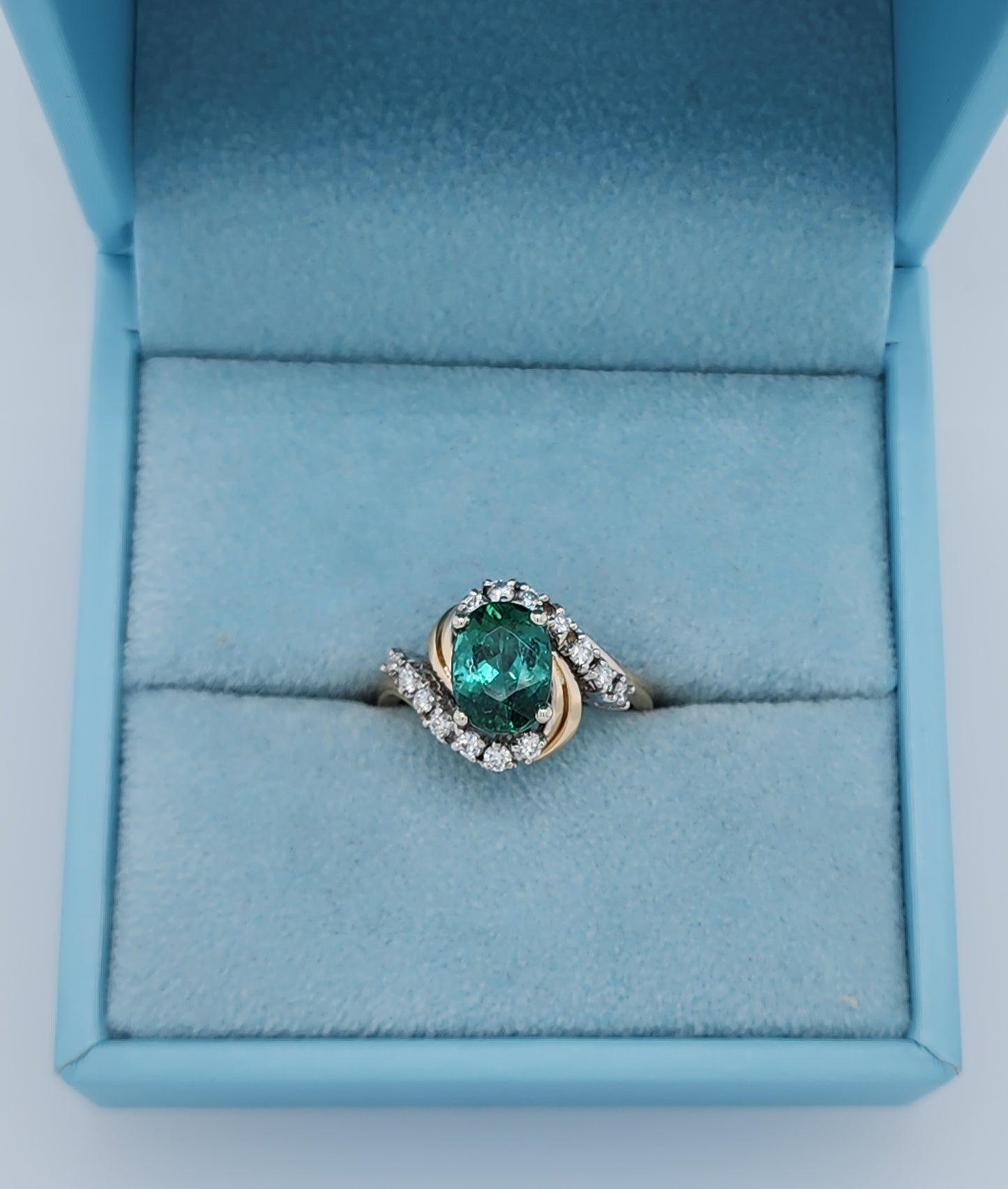 Light Green Tourmaline Ring with Diamonds in Rose and White Gold