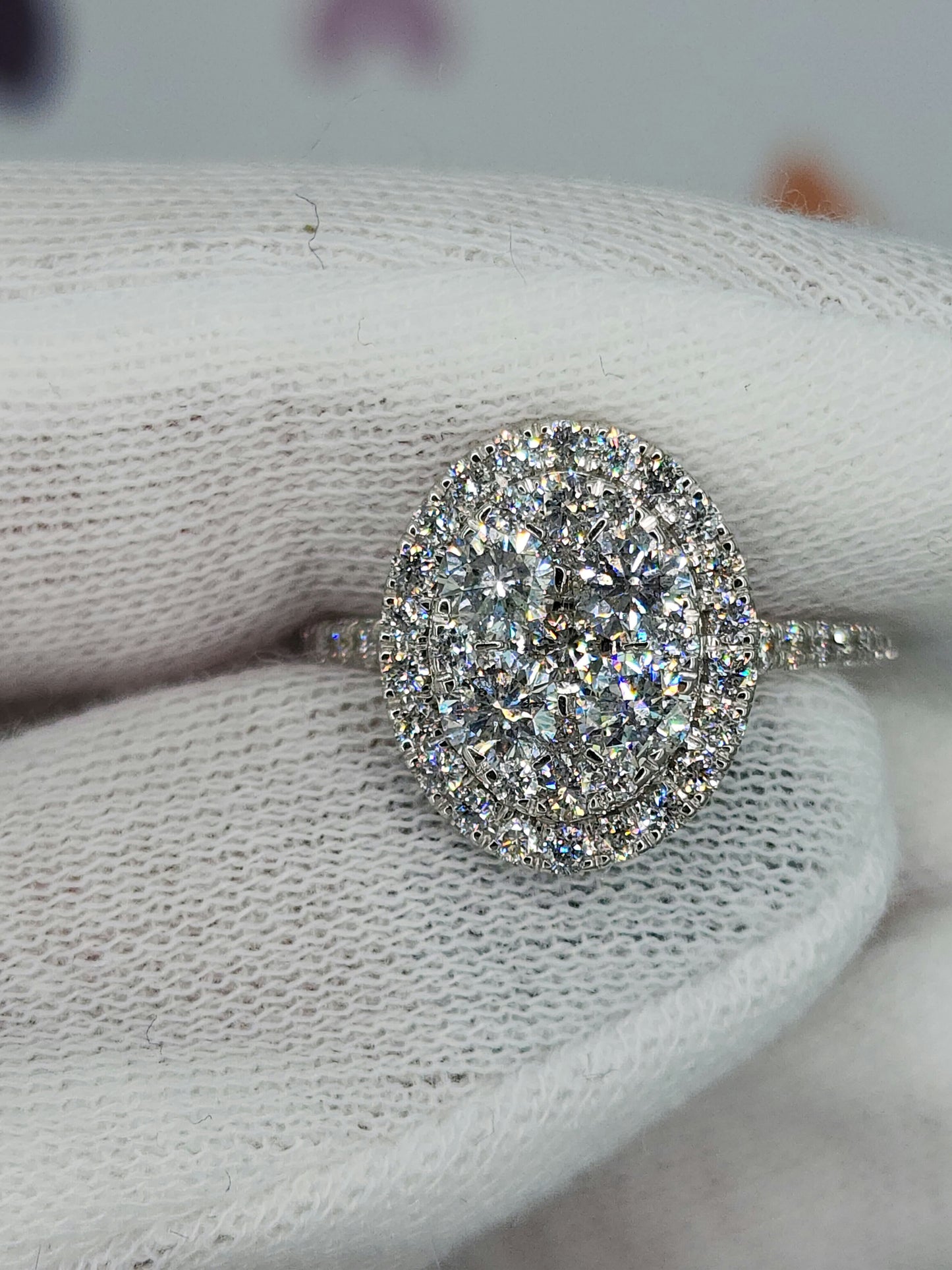1 ct Round Diamond Oval Shape Cluster Ring in 14k White Gold