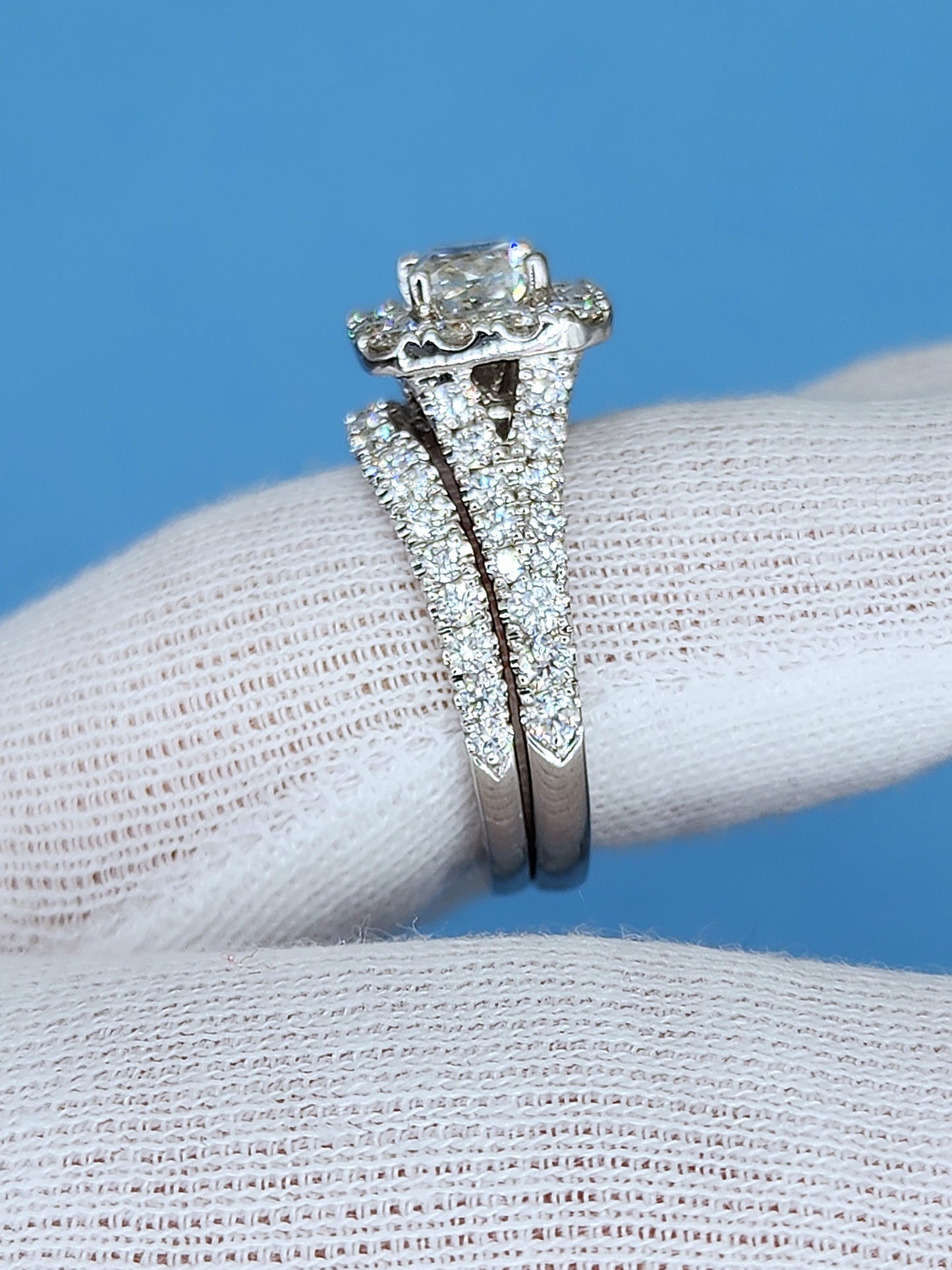 Neil Lane 1.02 ct Cushion Cut Diamond Halo Engagement Ring and Matching Wedding Band Set in 14k White Gold