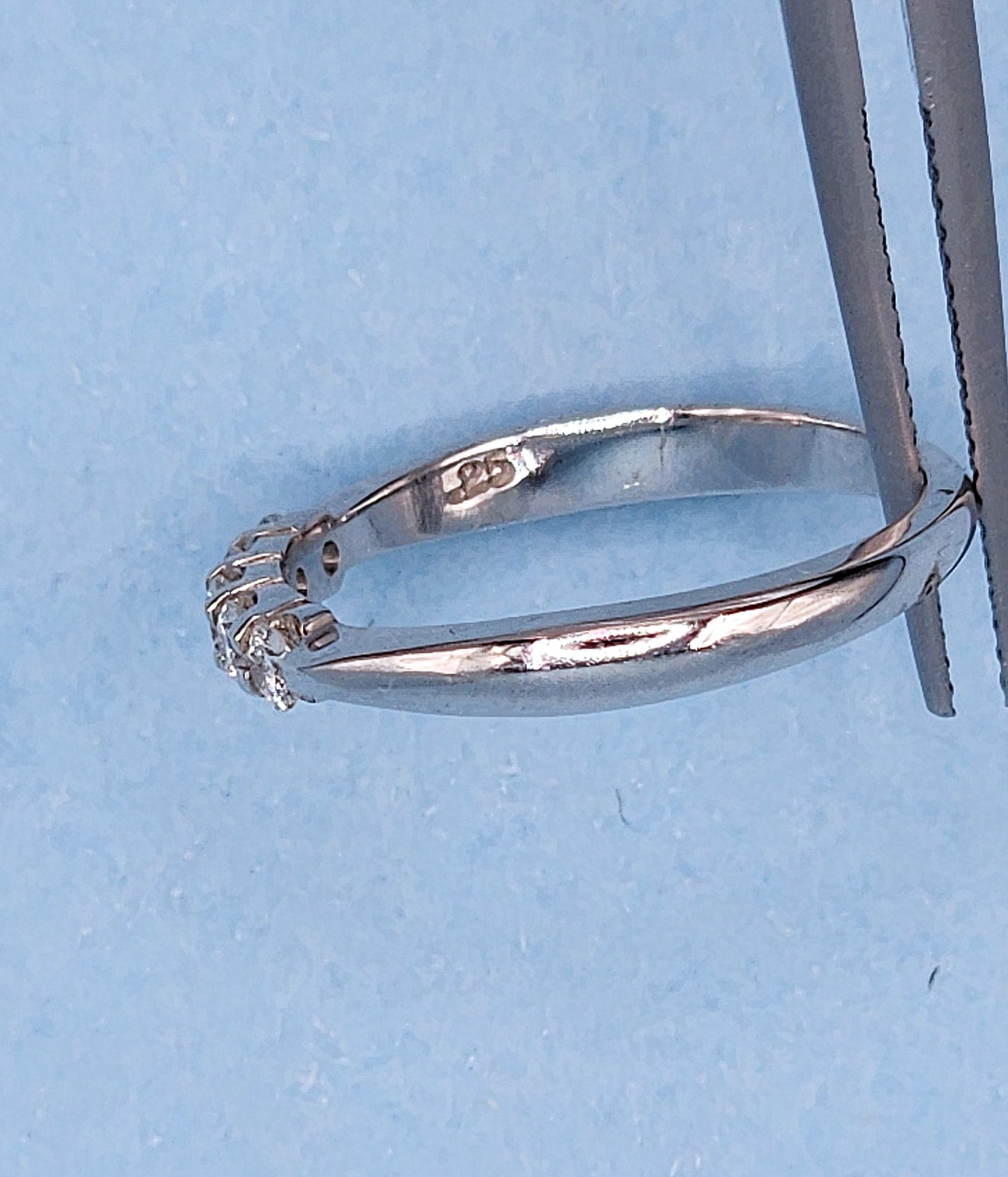 0.25 ct Natural 5 Diamond Wedding Anniversary Band in 18k White Gold