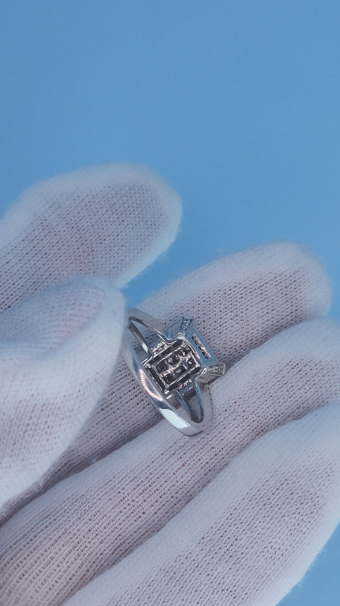 14k White Gold Diamond Cluster Ring | Princess Cut Illusion Center, Split Shank Halo Design, 0.60 CTW, Size 7