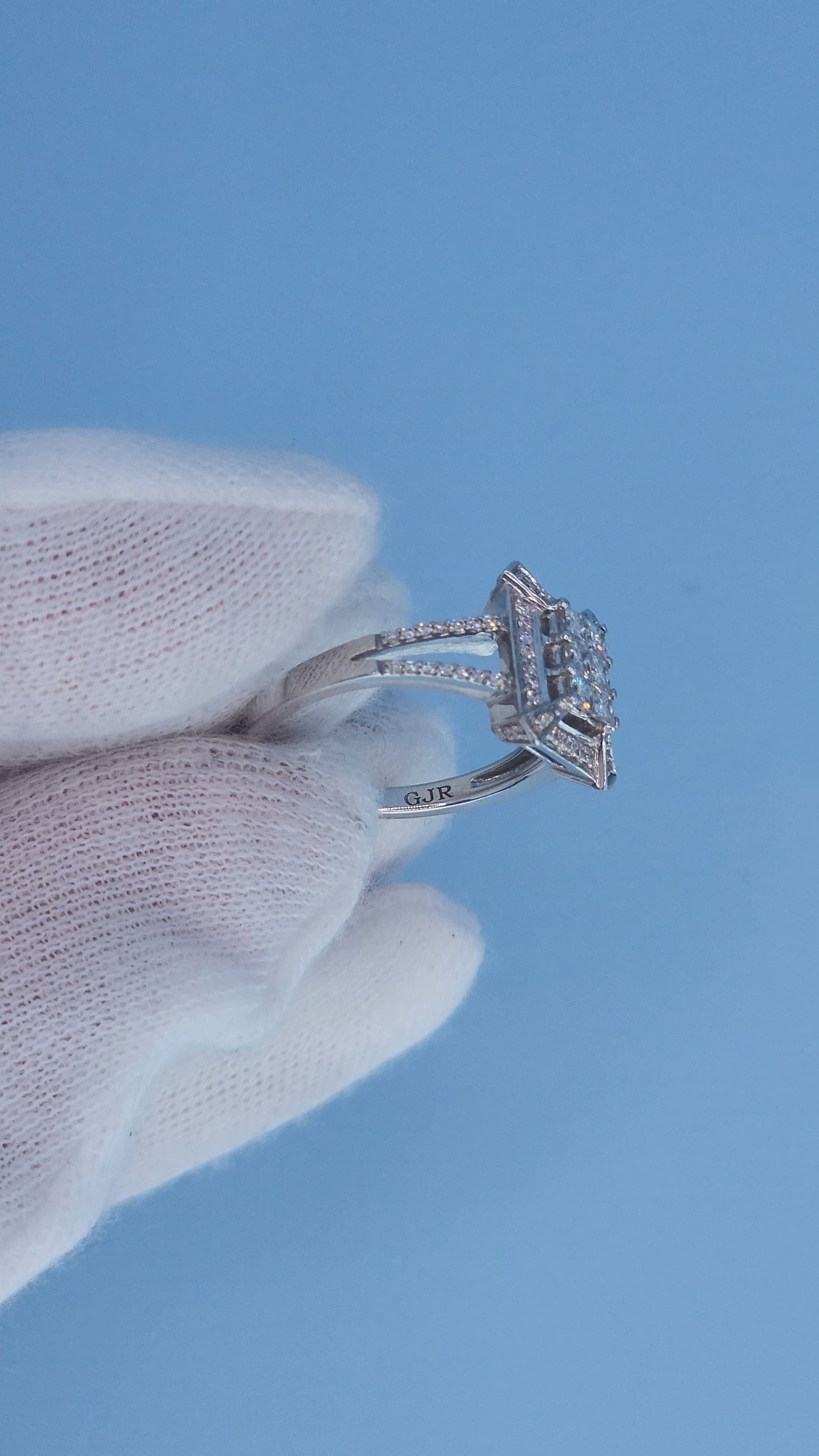 14k White Gold Diamond Cluster Ring | Princess Cut Illusion Center, Split Shank Halo Design, 0.60 CTW, Size 7