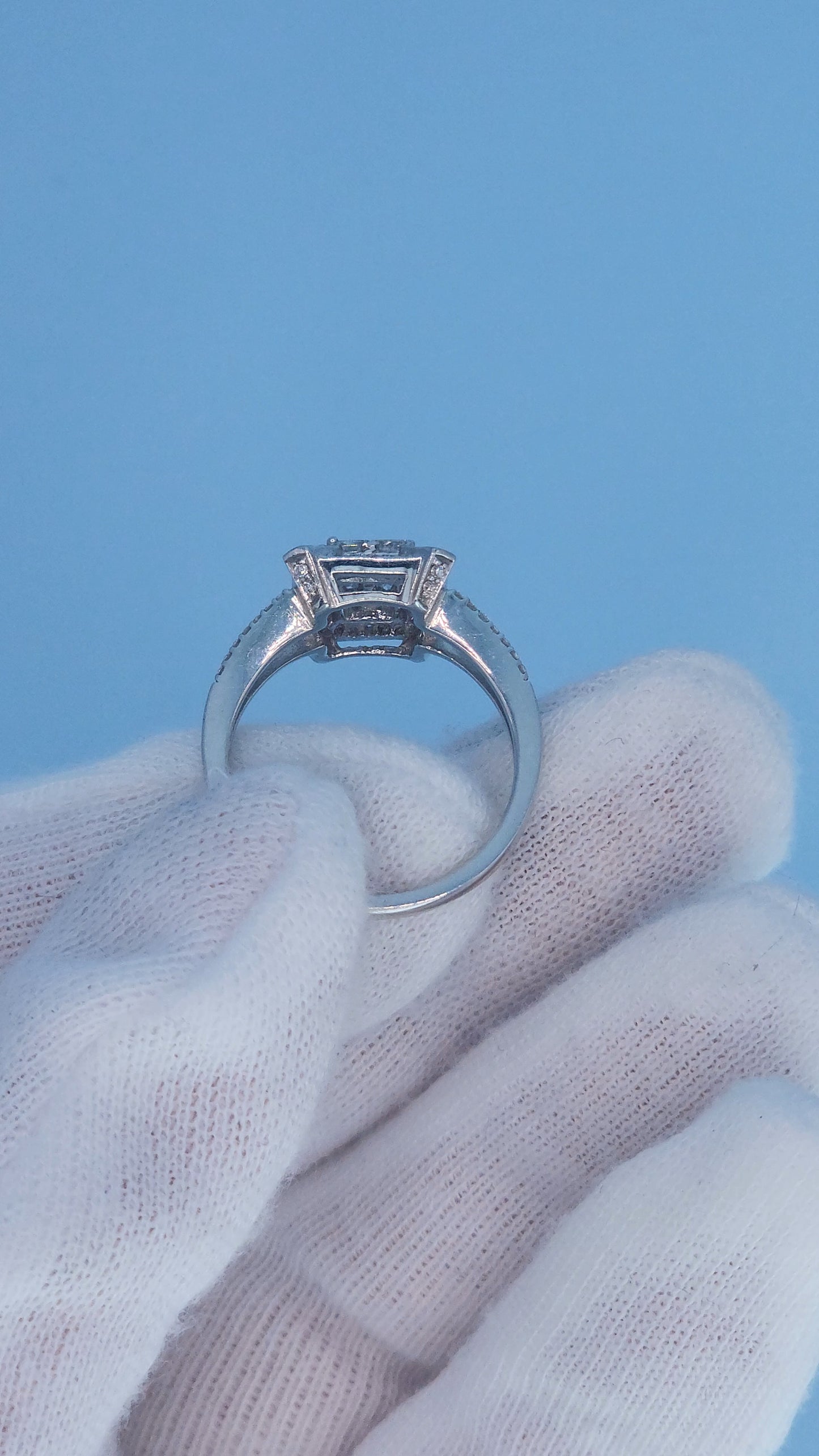 14k White Gold Diamond Cluster Ring | Princess Cut Illusion Center, Split Shank Halo Design, 0.60 CTW, Size 7