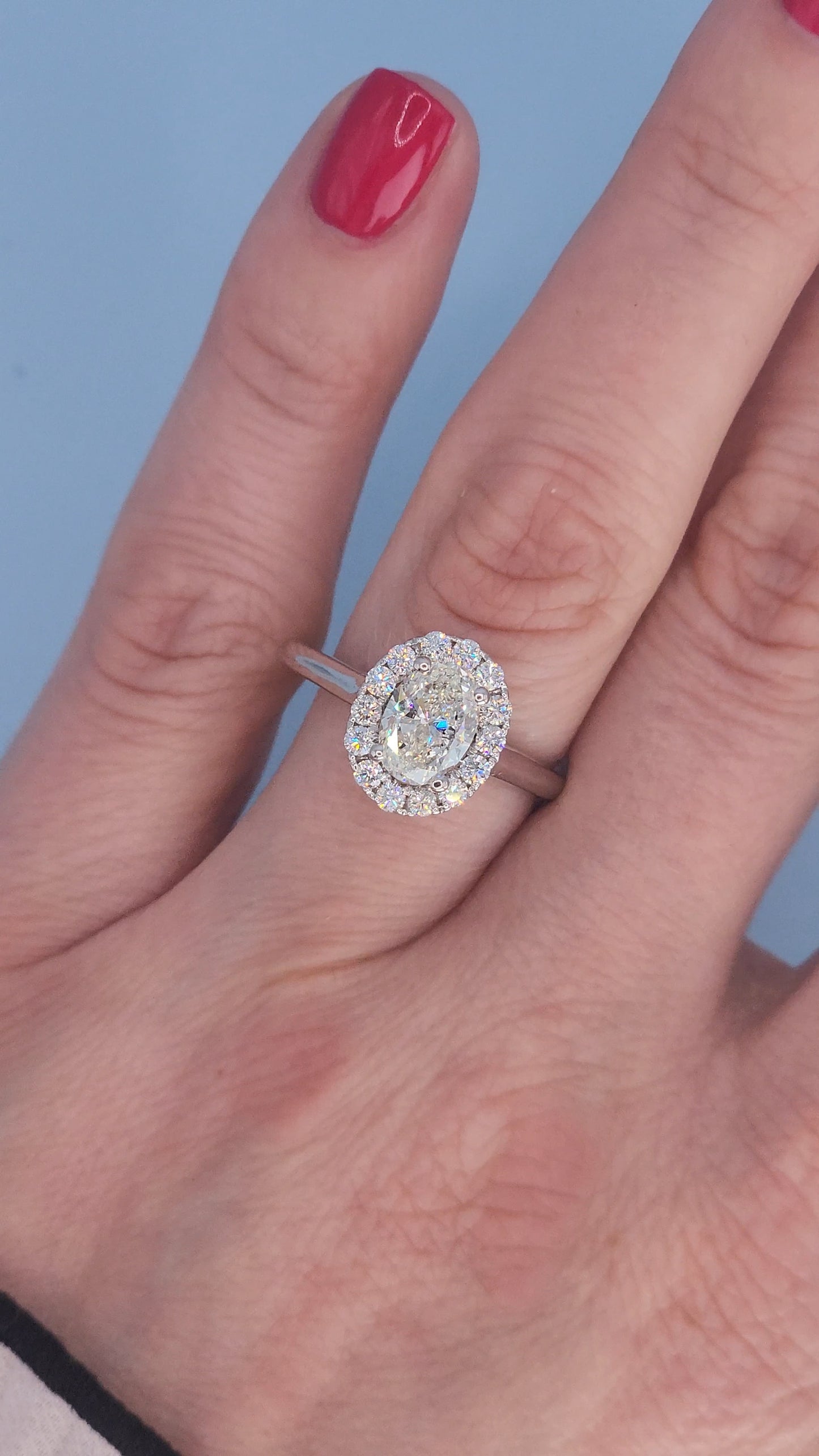 1.00 Carat Oval Diamond Halo Engagement Ring in 14k White Gold – GSI Certified