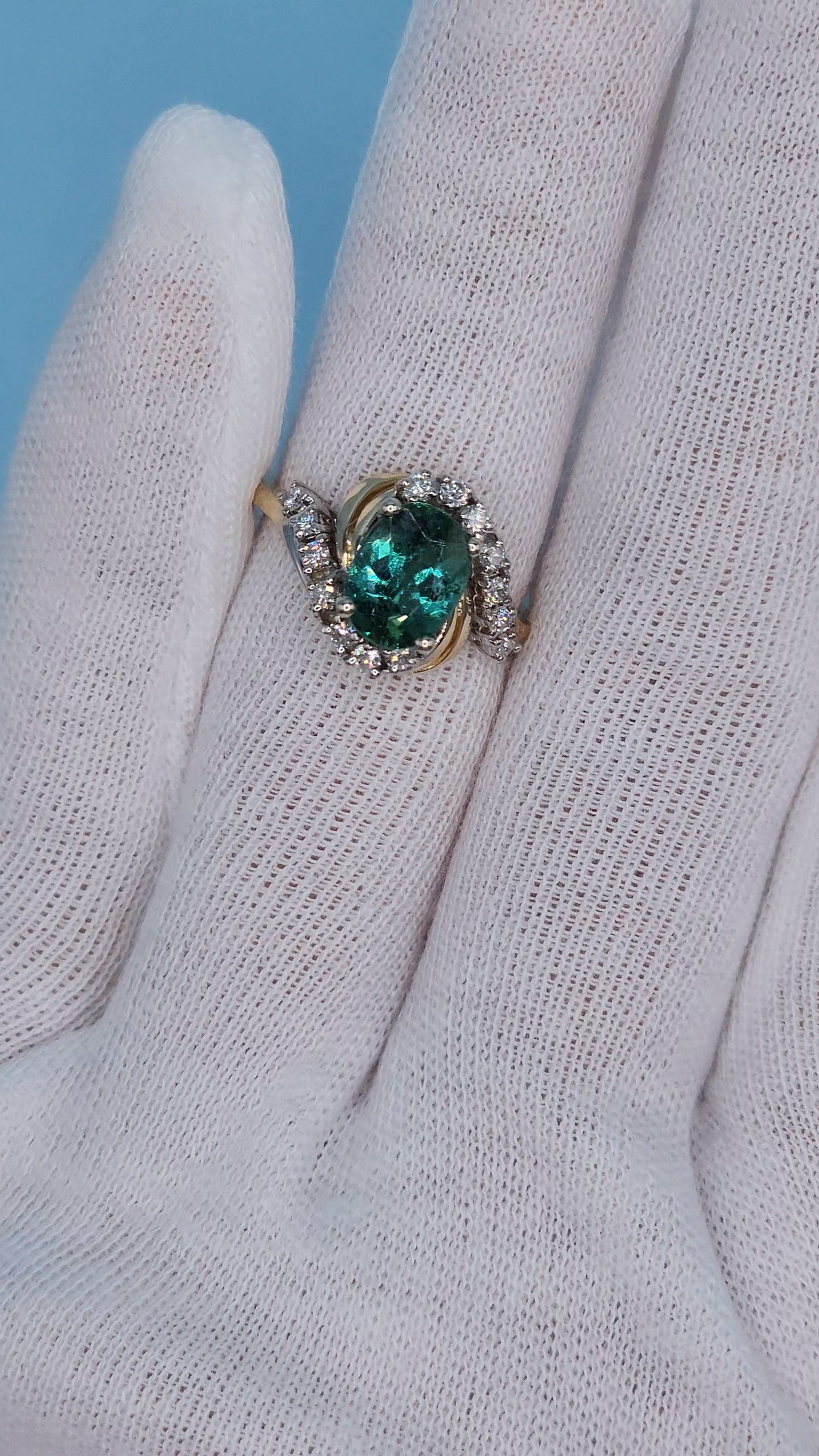 Light Green Tourmaline Ring with Diamonds in Rose and White Gold