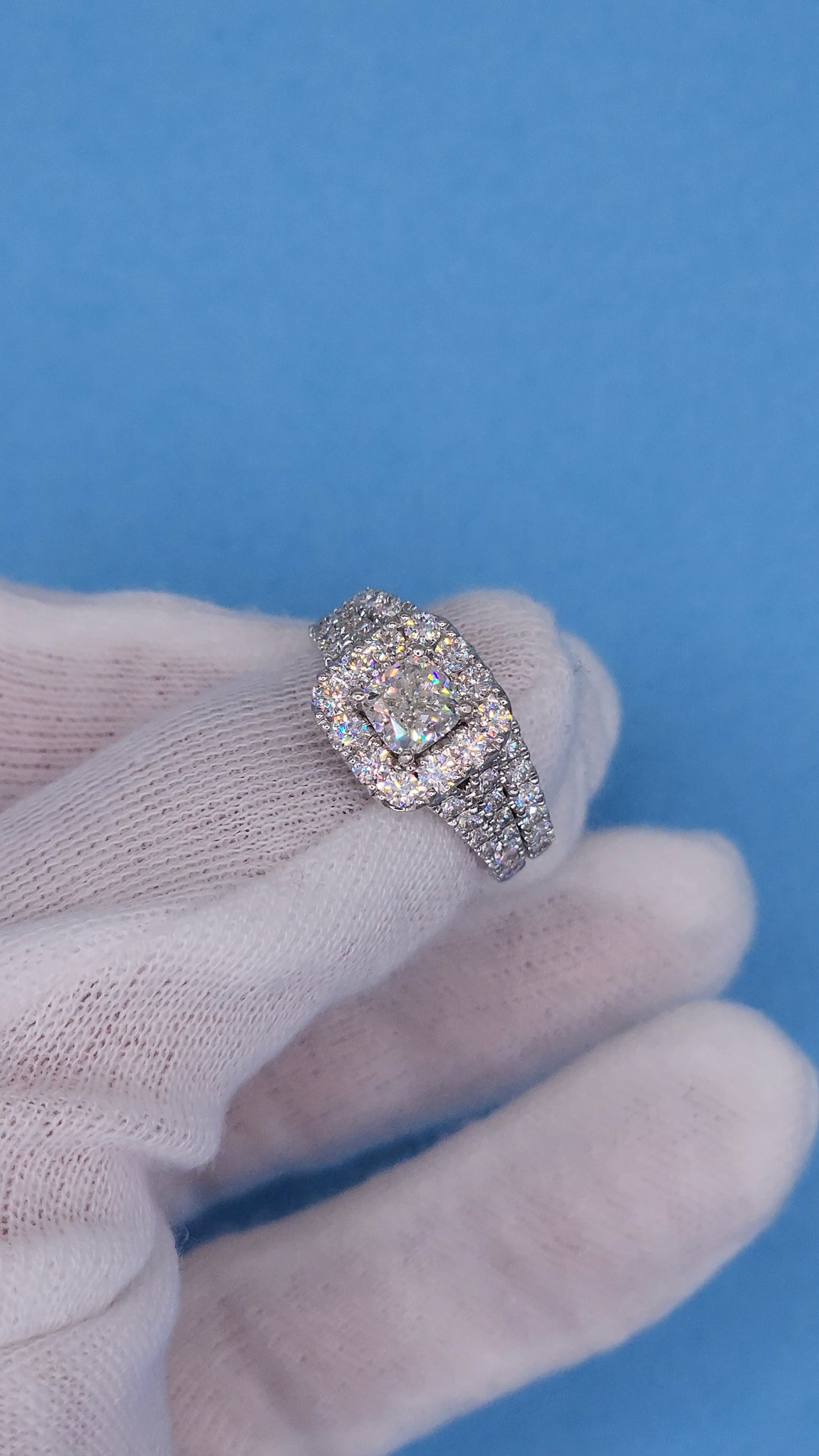 Neil Lane 1.02 ct Cushion Cut Diamond Halo Engagement Ring and Matching Wedding Band Set in 14k White Gold