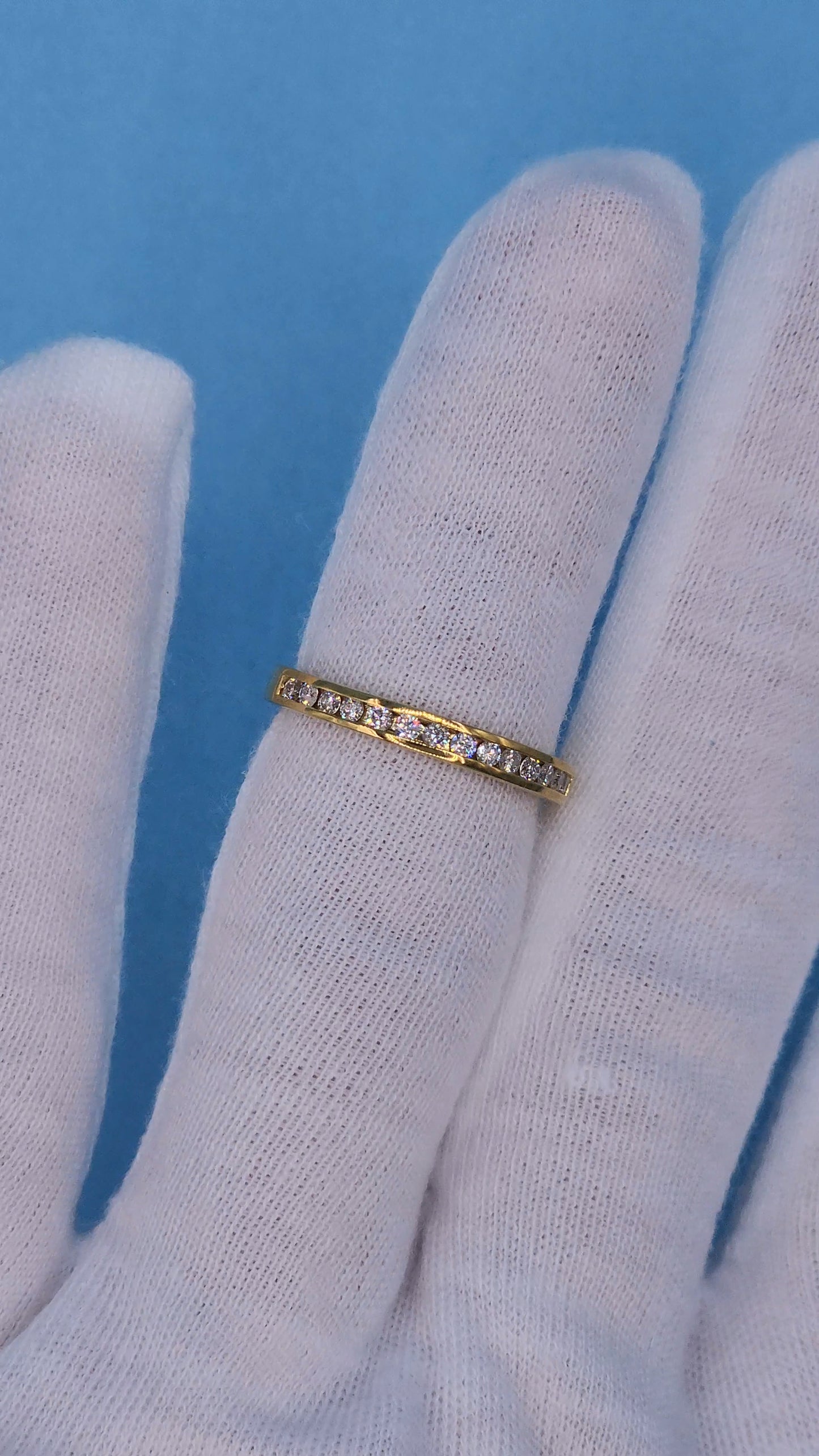 0.30 ct Round Natural Diamond Wedding Ring in 18k Yellow Gold