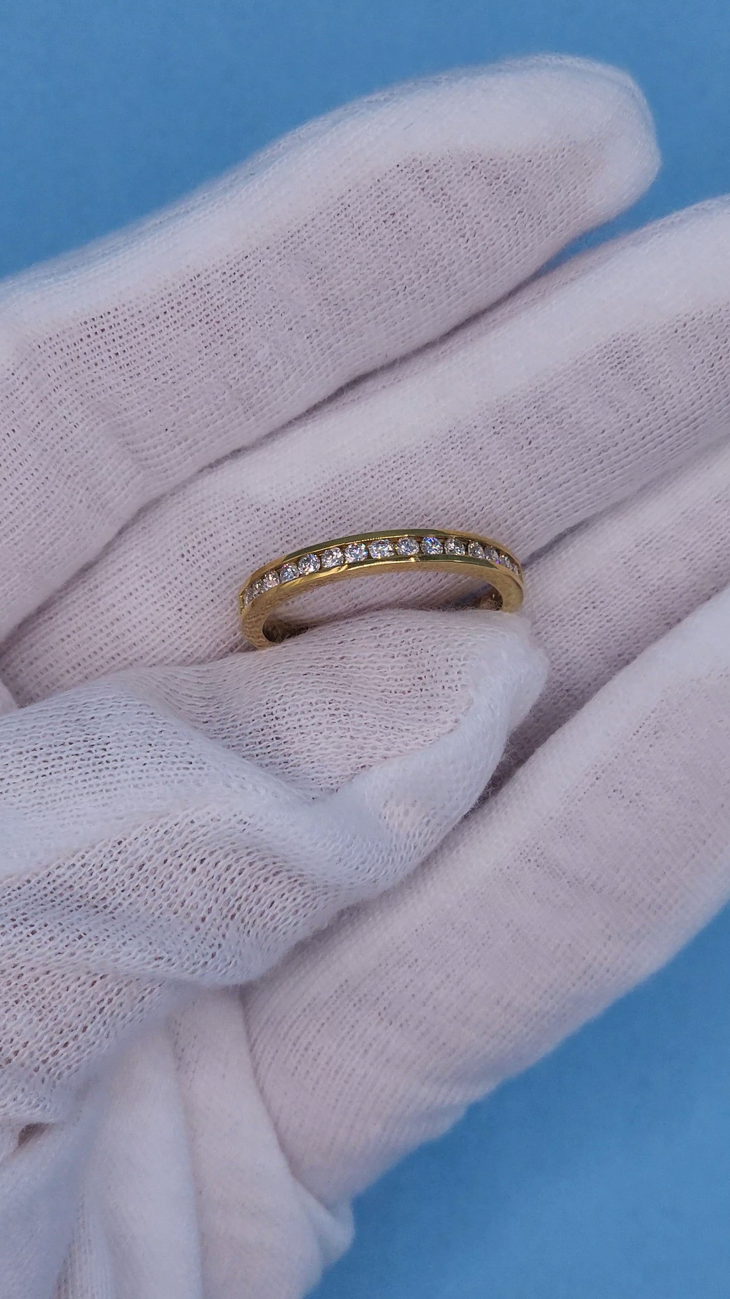 0.30 ct Round Natural Diamond Wedding Ring in 18k Yellow Gold