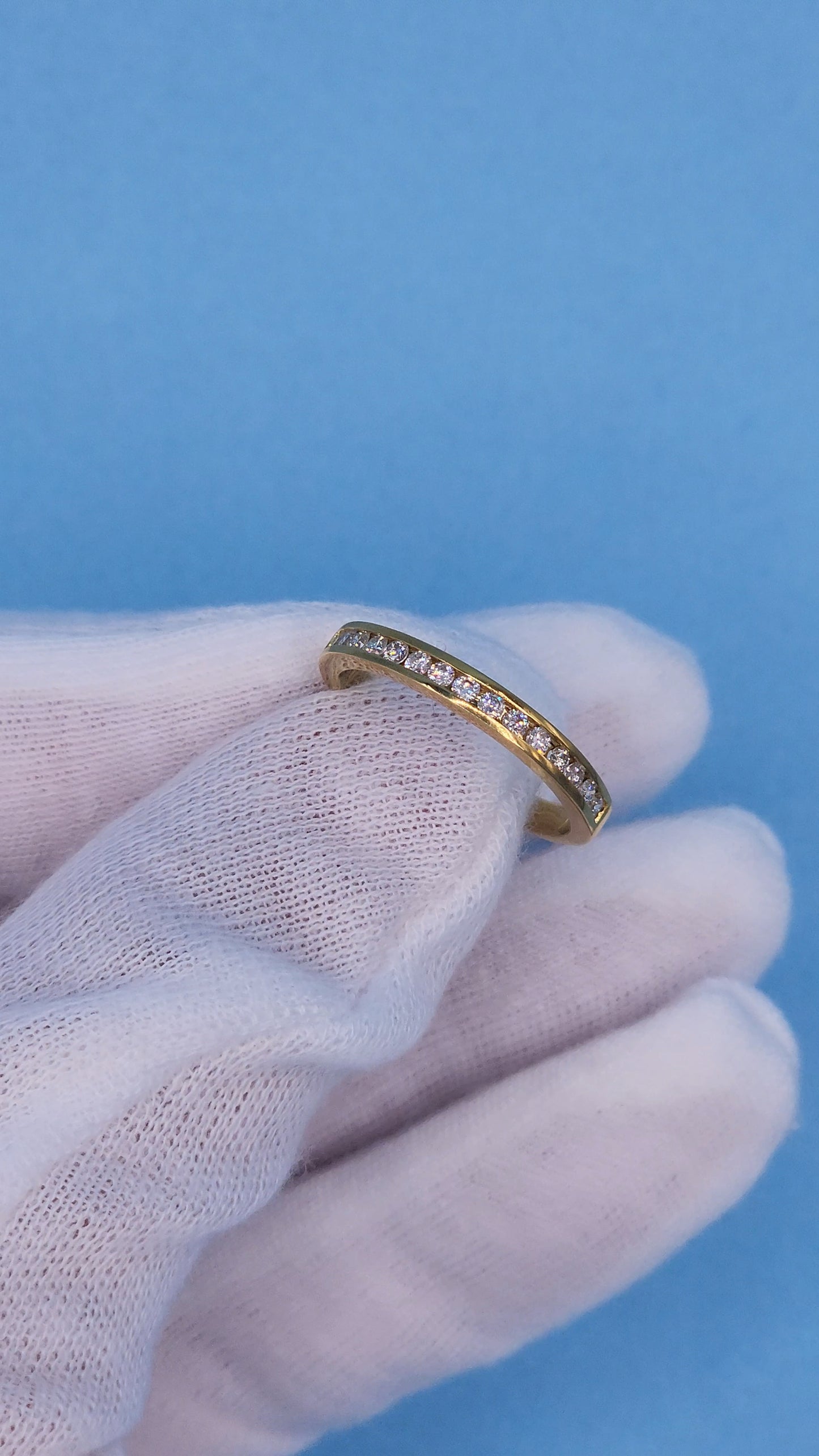 0.30 ct Round Natural Diamond Wedding Ring in 18k Yellow Gold