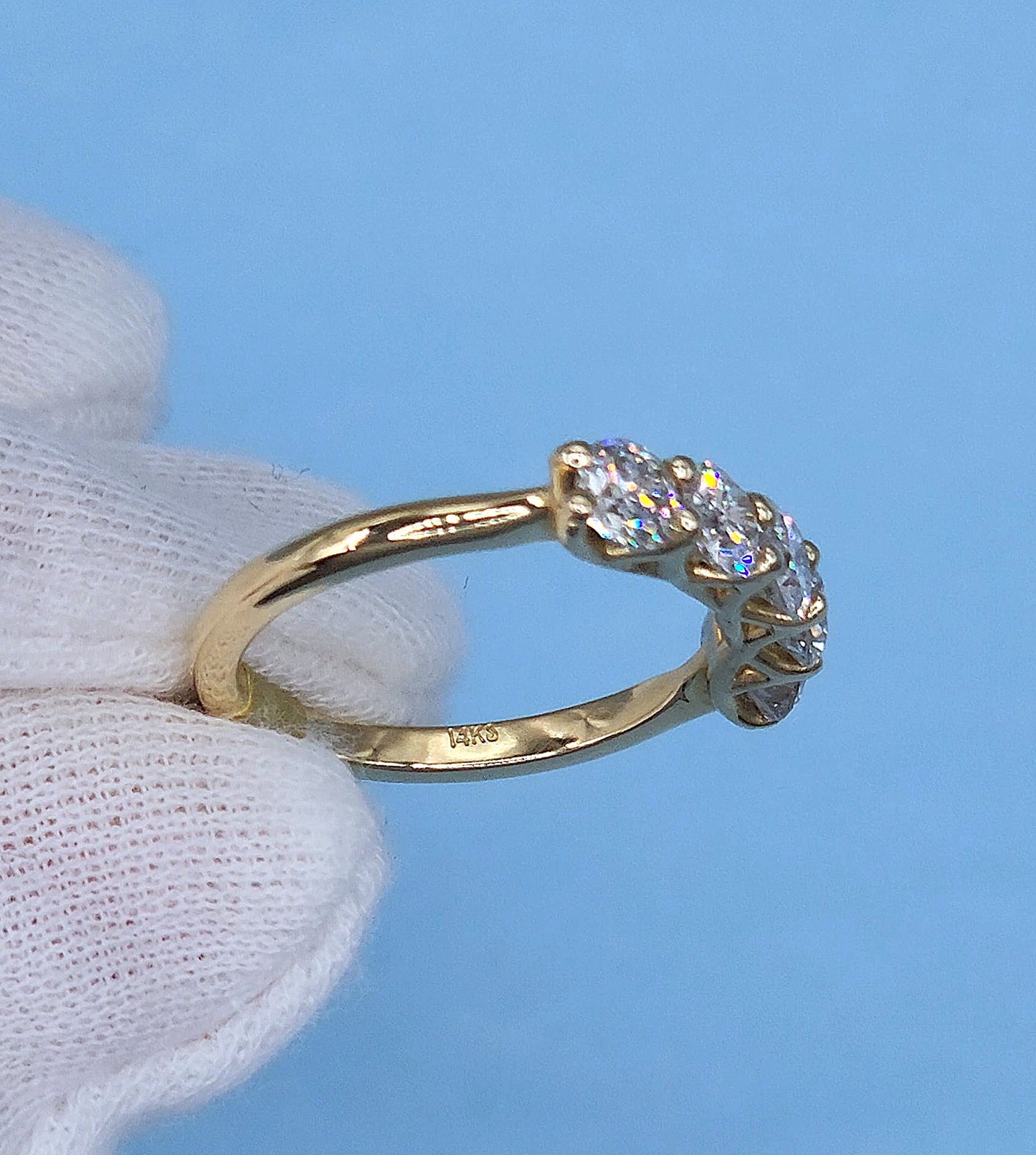 14K Yellow Gold 5 Diamond Band in Tulip Design Shared Prong Setting, 1.57 Carat Total Weight