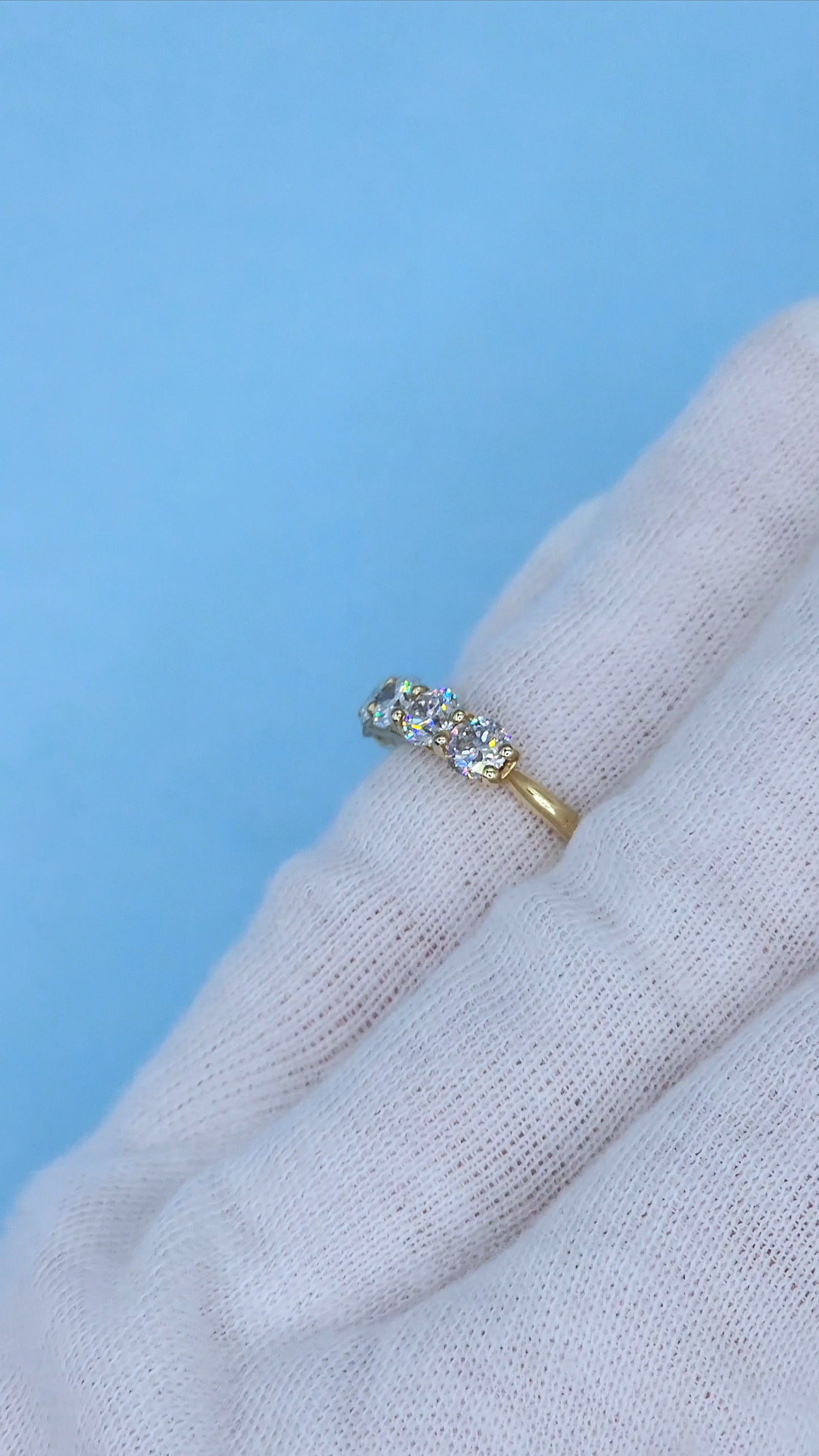 14K Yellow Gold 5 Diamond Band in Tulip Design Shared Prong Setting, 1.57 Carat Total Weight