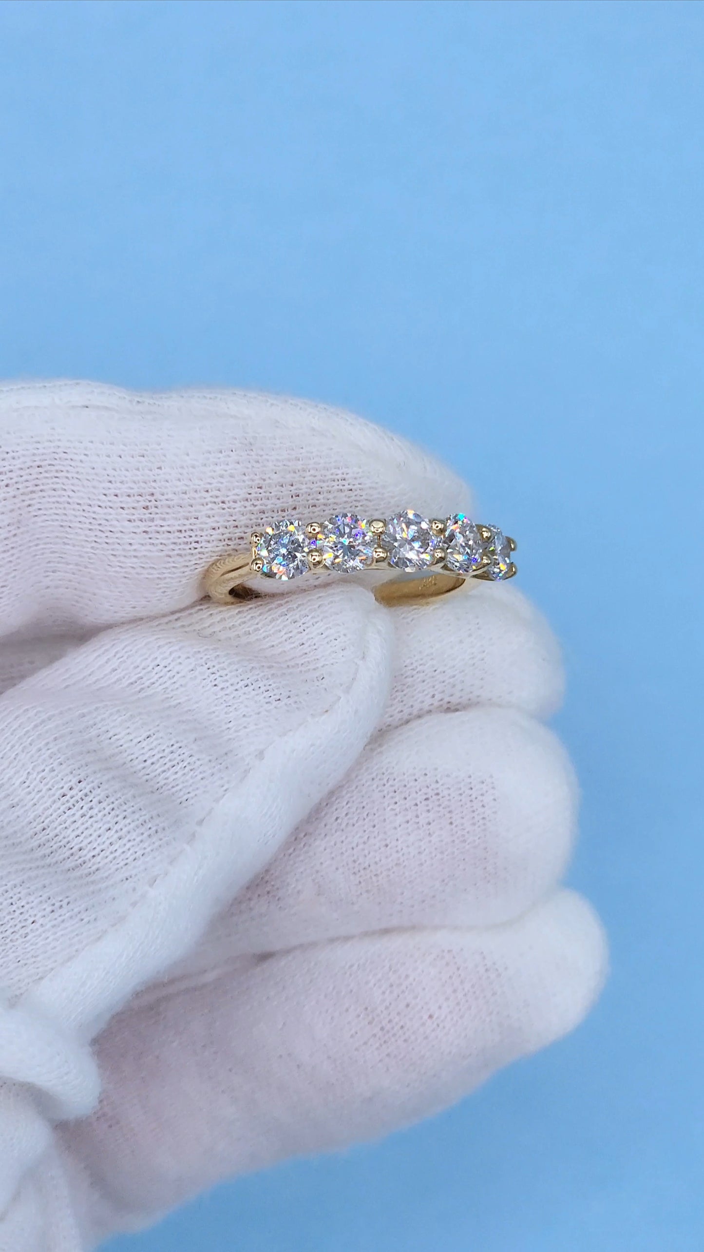 14K Yellow Gold 5 Diamond Band in Tulip Design Shared Prong Setting, 1.57 Carat Total Weight