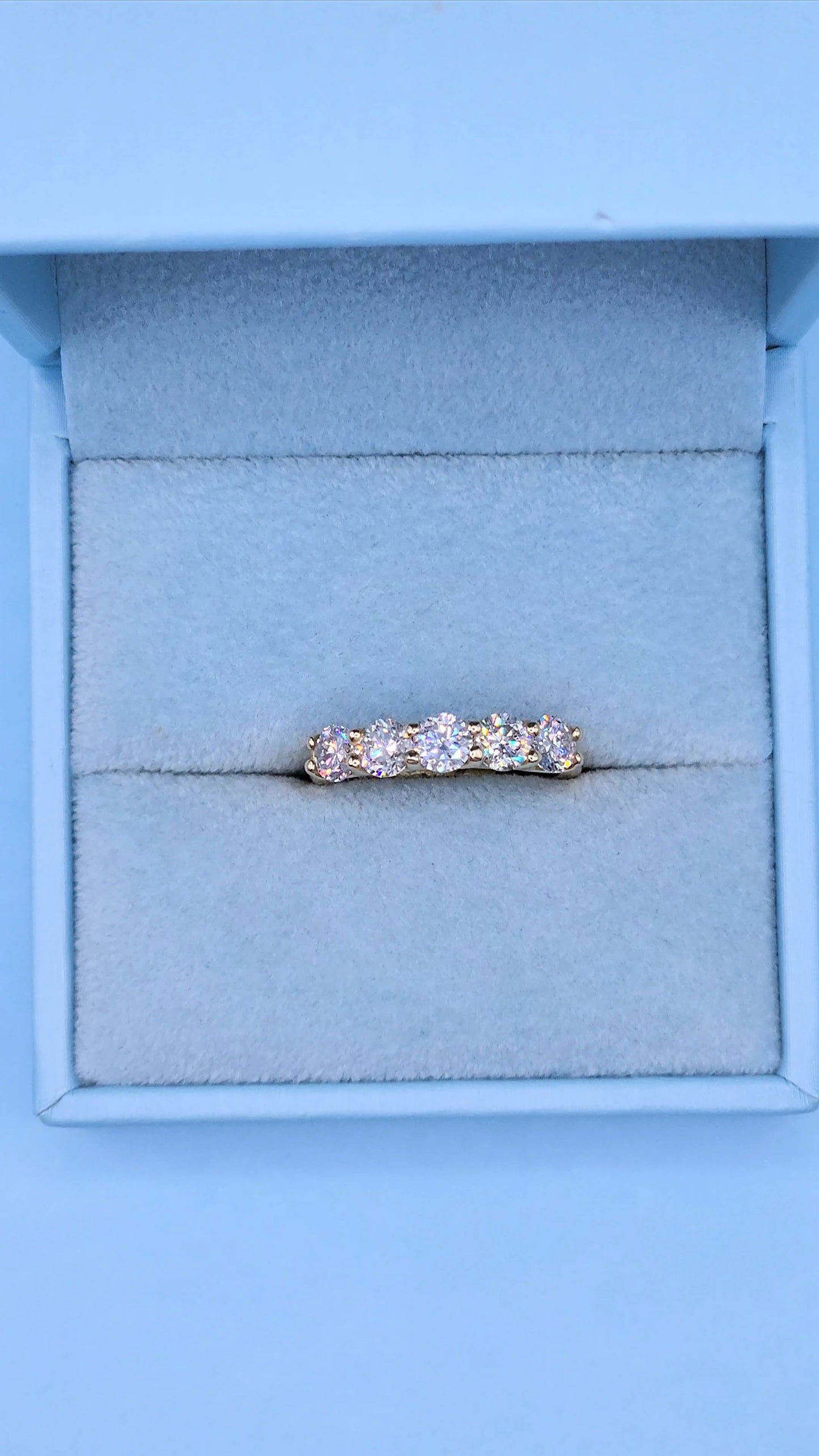 14K Yellow Gold 5 Diamond Band in Tulip Design Shared Prong Setting, 1.57 Carat Total Weight