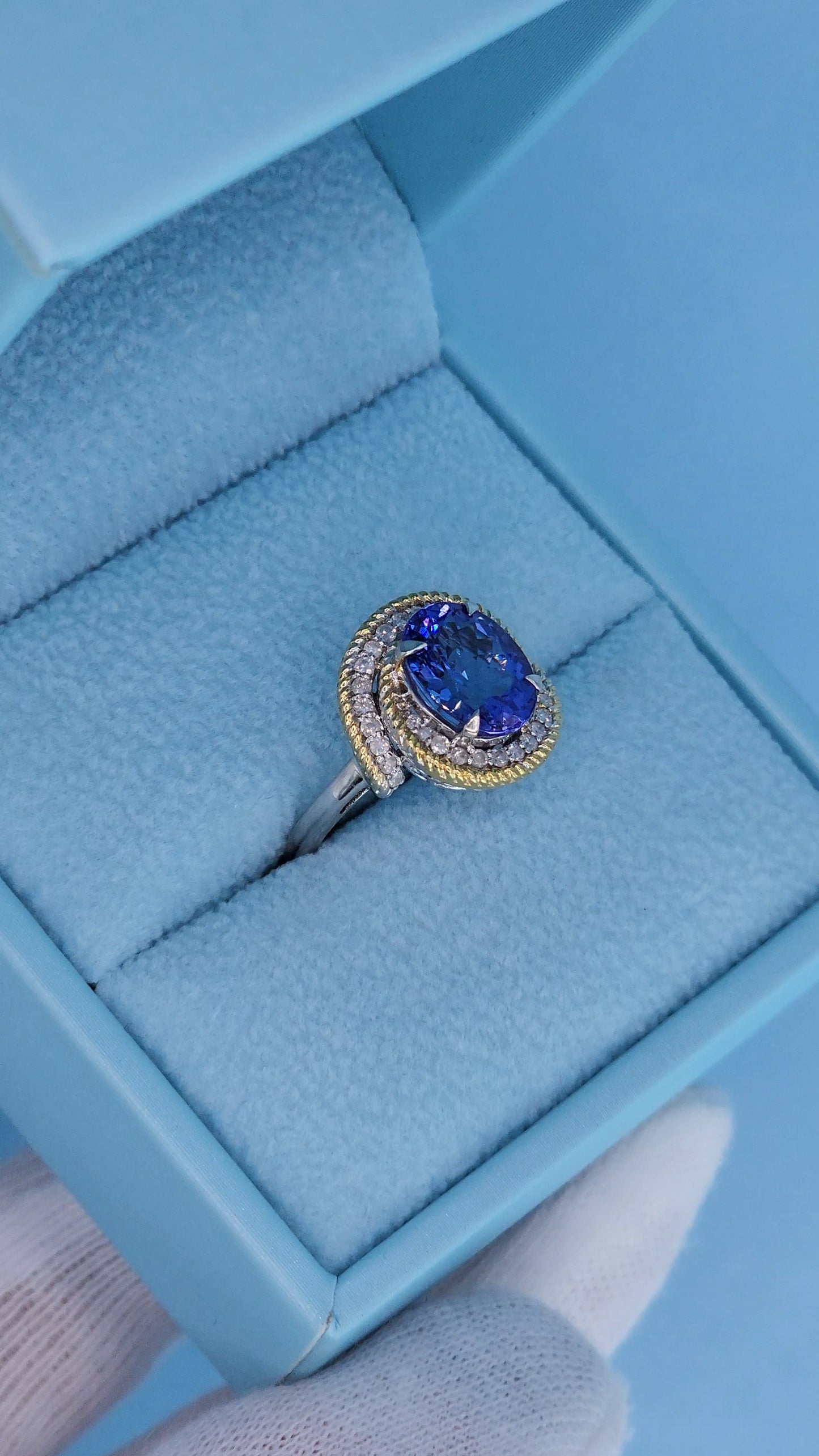10k White Gold Halo Ring with 2.98 Carat Oval Tanzanite Wrapped in Yellow Rope Design and Diamonds – Size 6