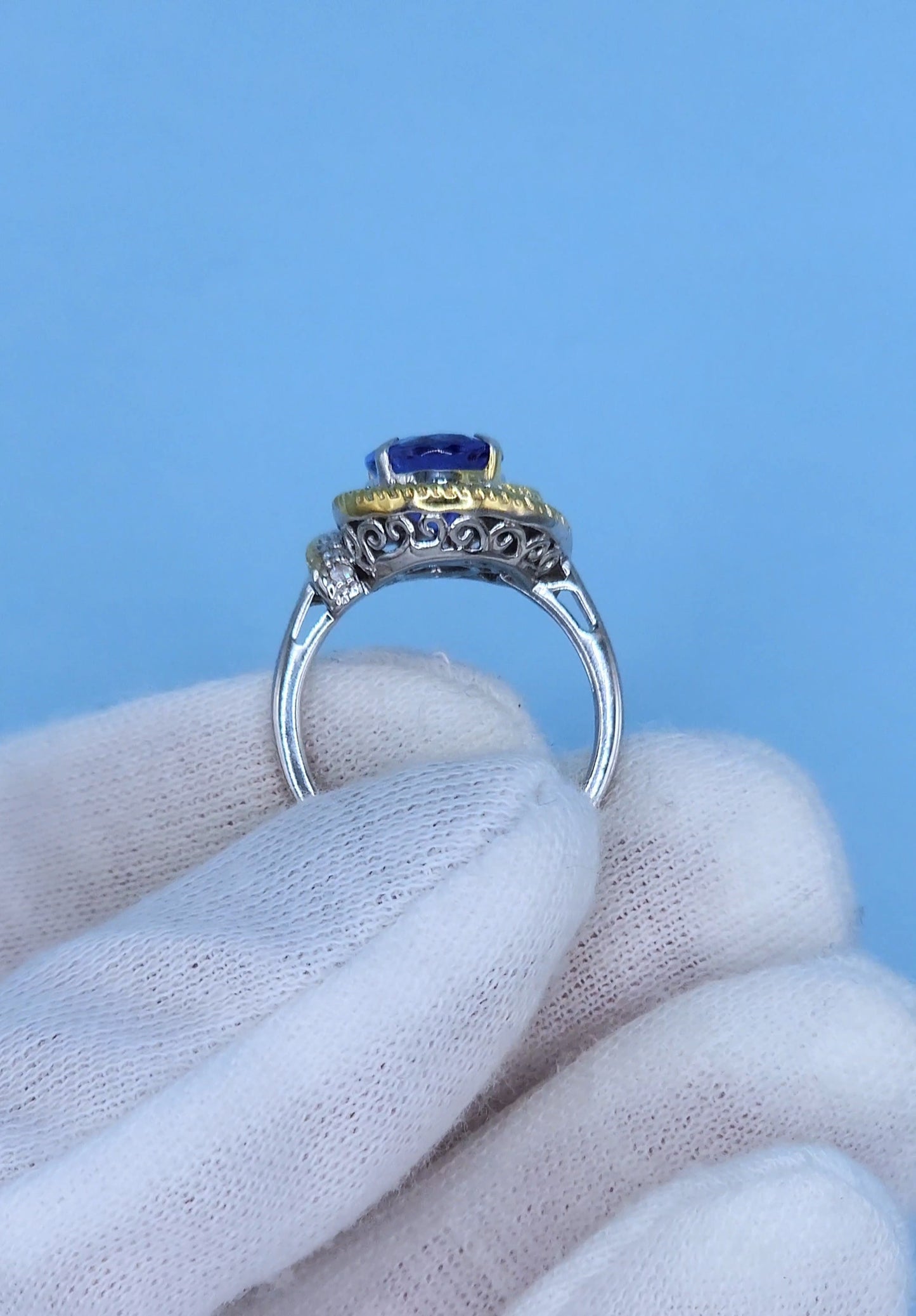 10k White Gold Halo Ring with 2.98 Carat Oval Tanzanite Wrapped in Yellow Rope Design and Diamonds – Size 6