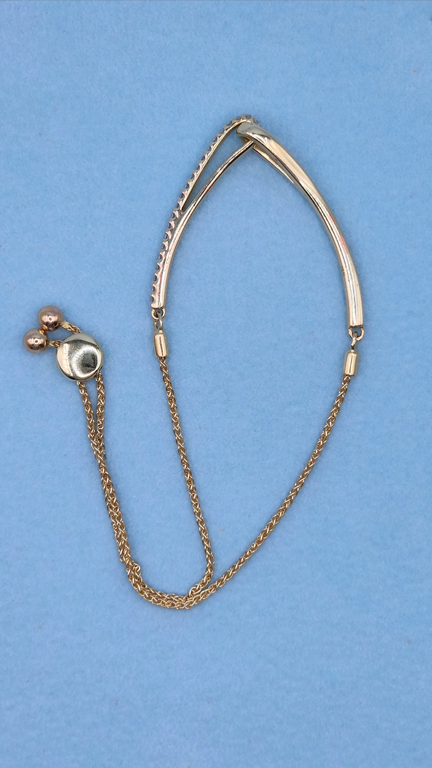 Rare 10k Yellow Gold Love + Be Loved Loop Bolo Bracelet with 1/4 Carat t.w. Diamonds and "I Love You" Engraving, Adjustable to 9.5 Inches