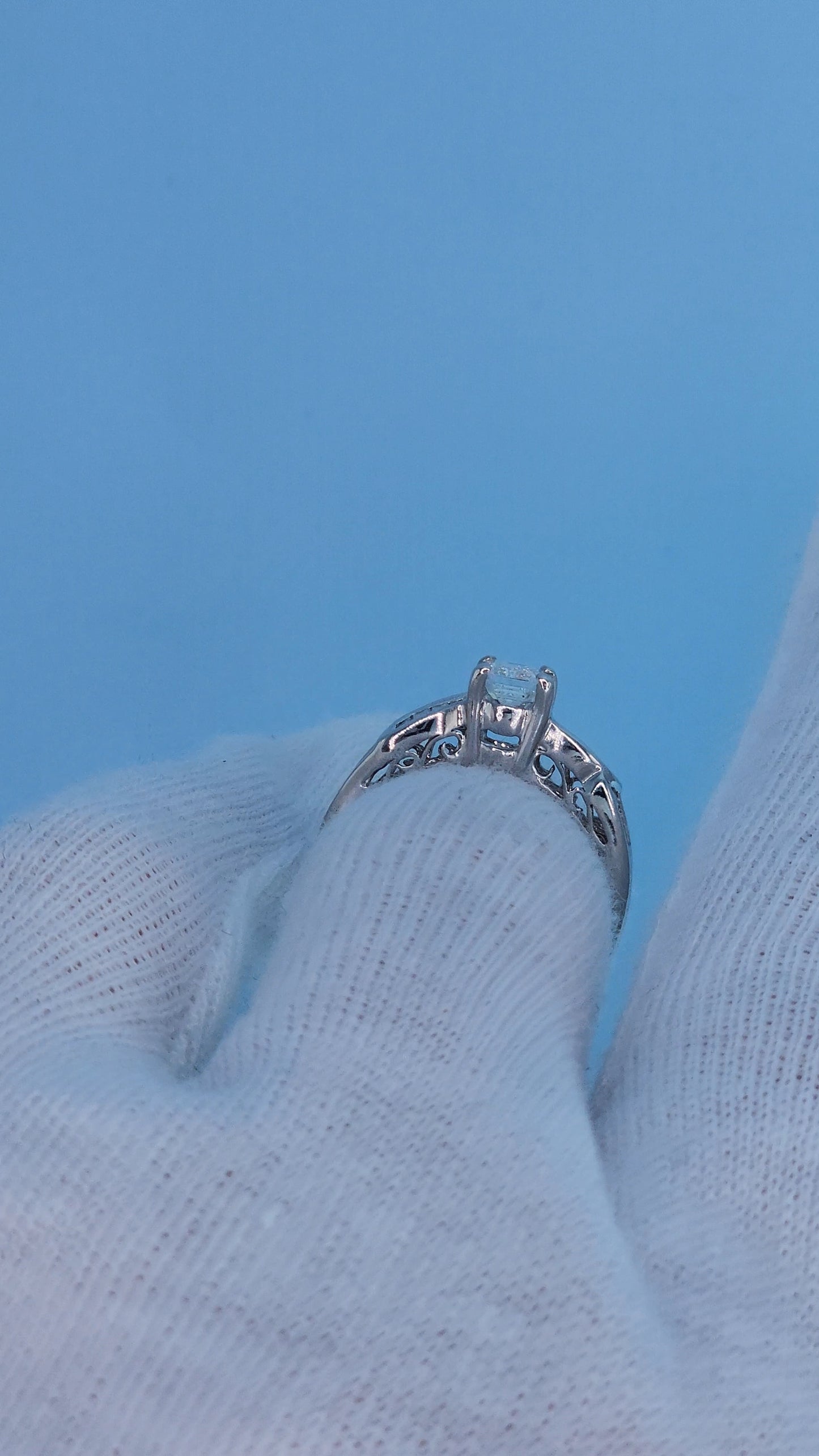 14k White Gold Engagement Ring & Wedding Band Set – 1.66 CTW Emerald Cut & Baguette Diamonds, GIA Certified