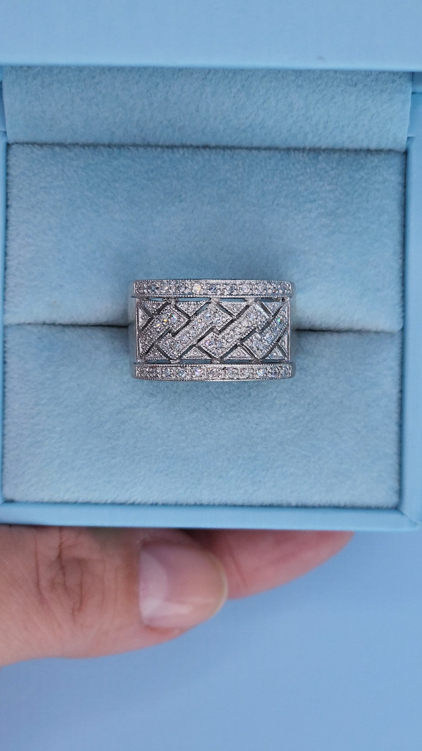 14k White Gold Wide Zigzag Band Ring with Natural Diamonds – 12.7mm Bold Design