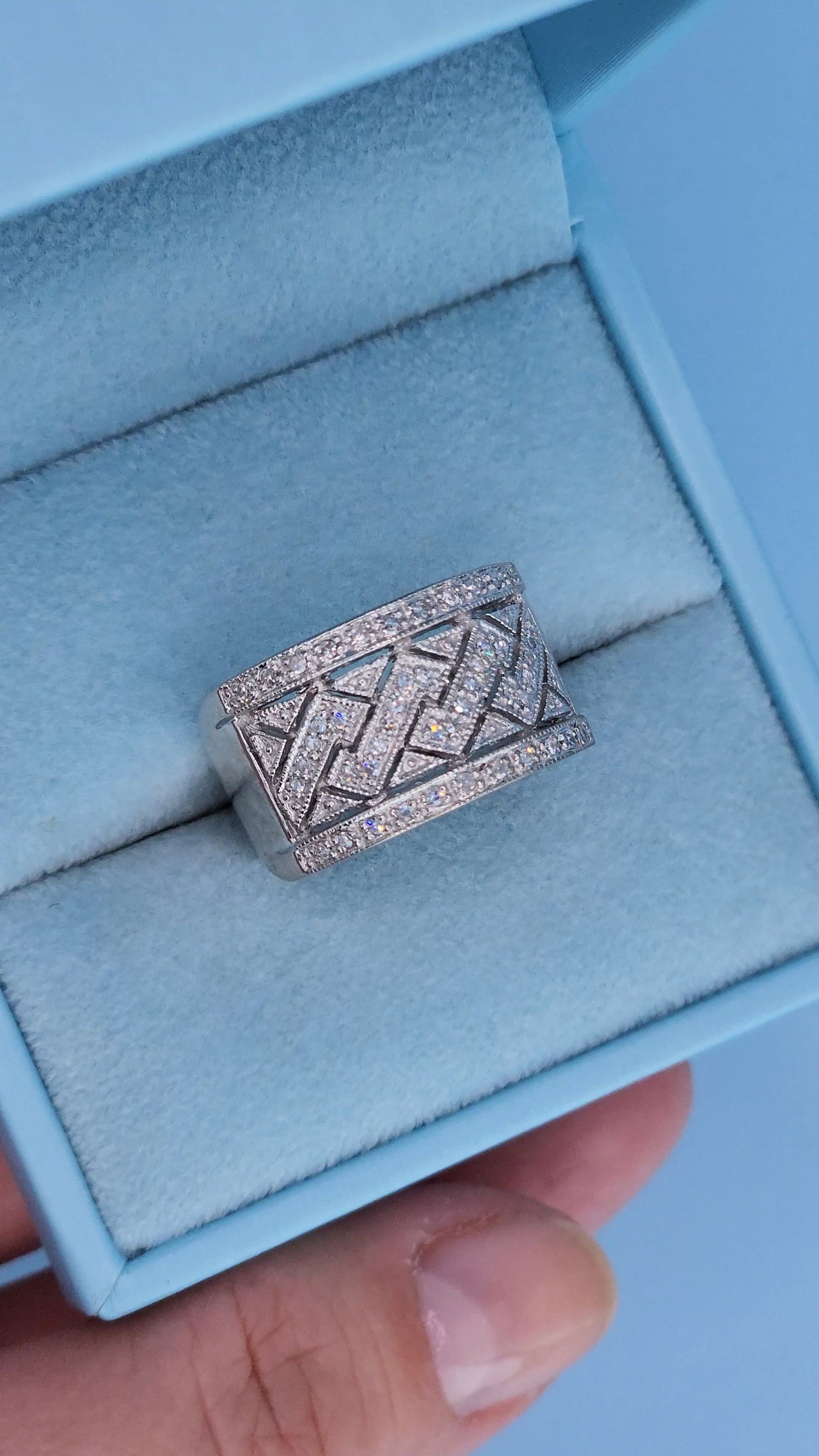 14k White Gold Wide Zigzag Band Ring with Natural Diamonds – 12.7mm Bold Design