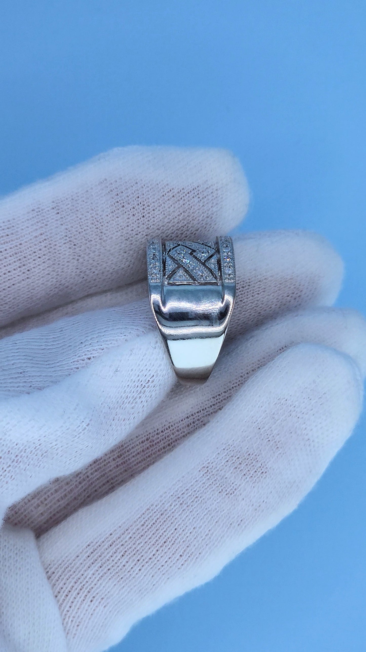 14k White Gold Wide Zigzag Band Ring with Natural Diamonds – 12.7mm Bold Design