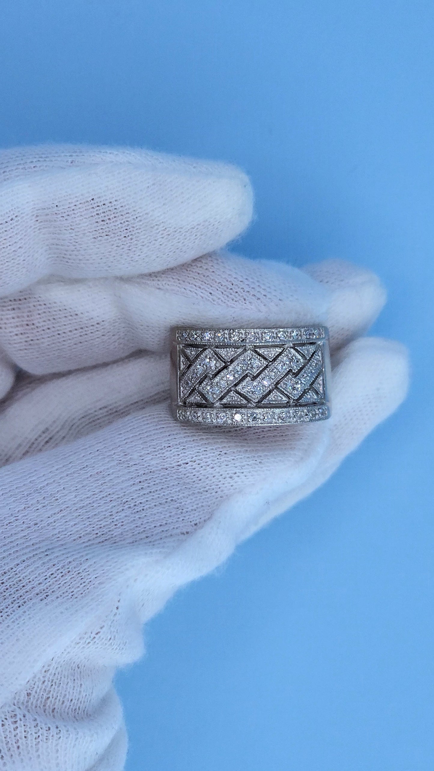 14k White Gold Wide Zigzag Band Ring with Natural Diamonds – 12.7mm Bold Design