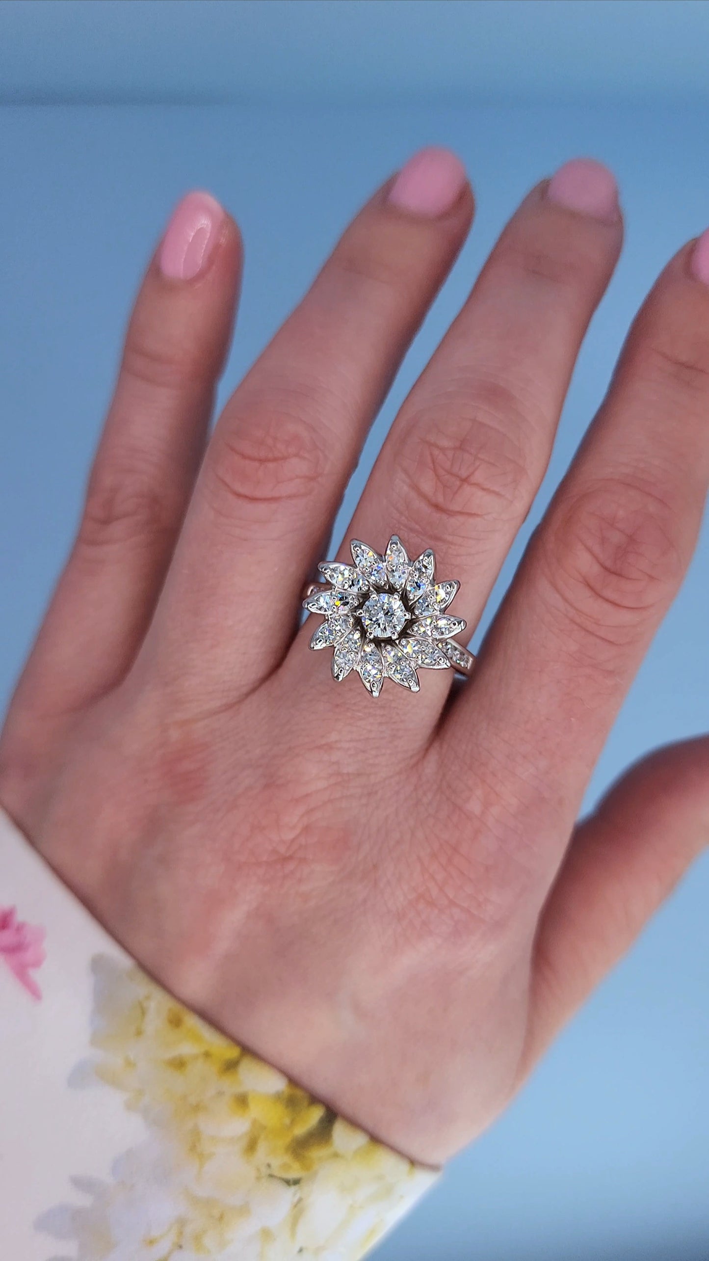 14k White Gold Diamond Flower Ring – Vintage-Inspired Floral Cocktail Ring with 1.30 Carat Approx. Diamonds, High-Set Bloom Design