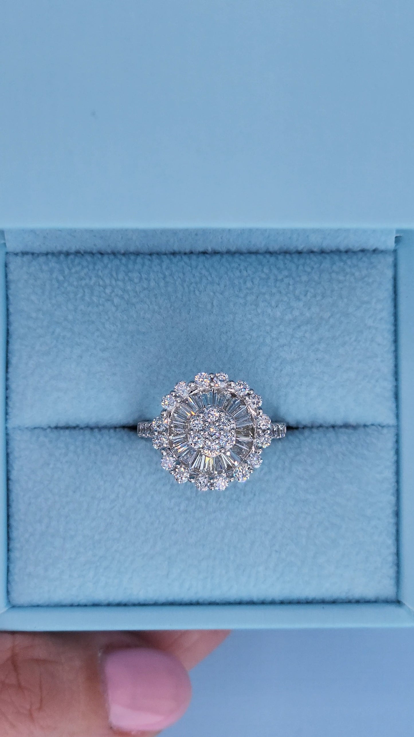 14k White Gold Diamond Cluster Flower Ring | 1.25ct Total, Round & Baguette Diamonds, Size 5.5