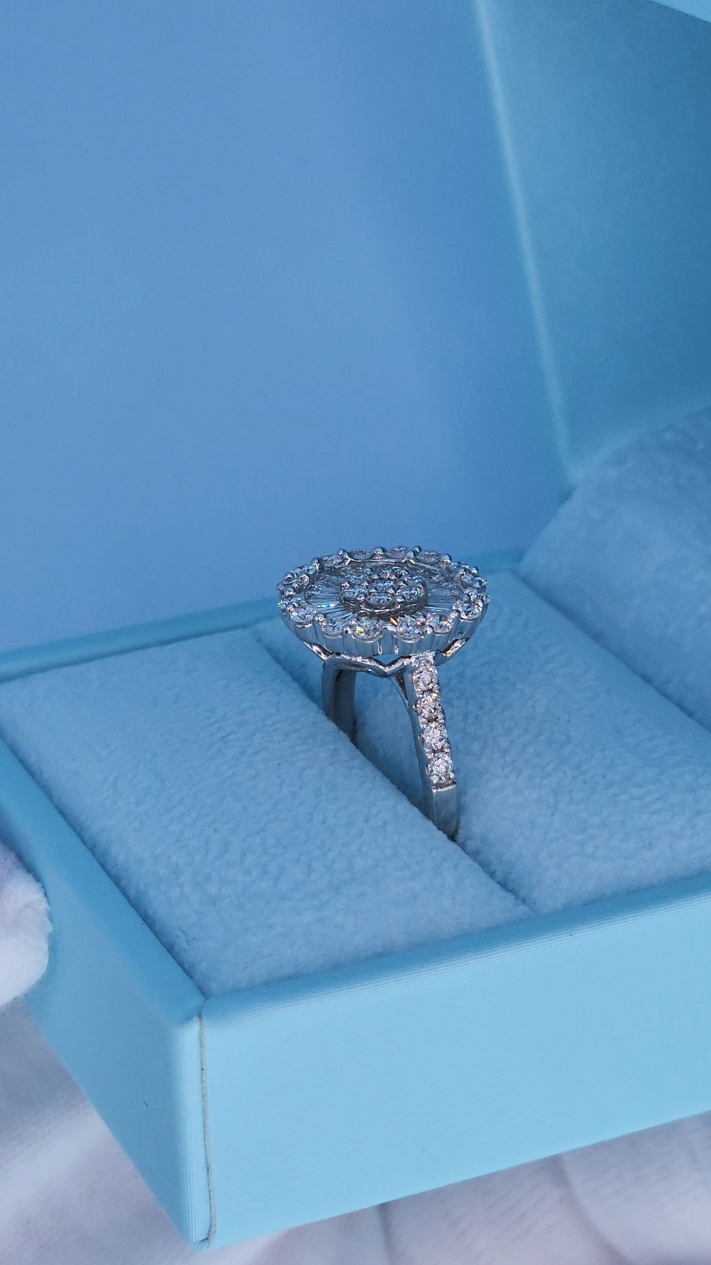 14k White Gold Diamond Cluster Flower Ring | 1.25ct Total, Round & Baguette Diamonds, Size 5.5