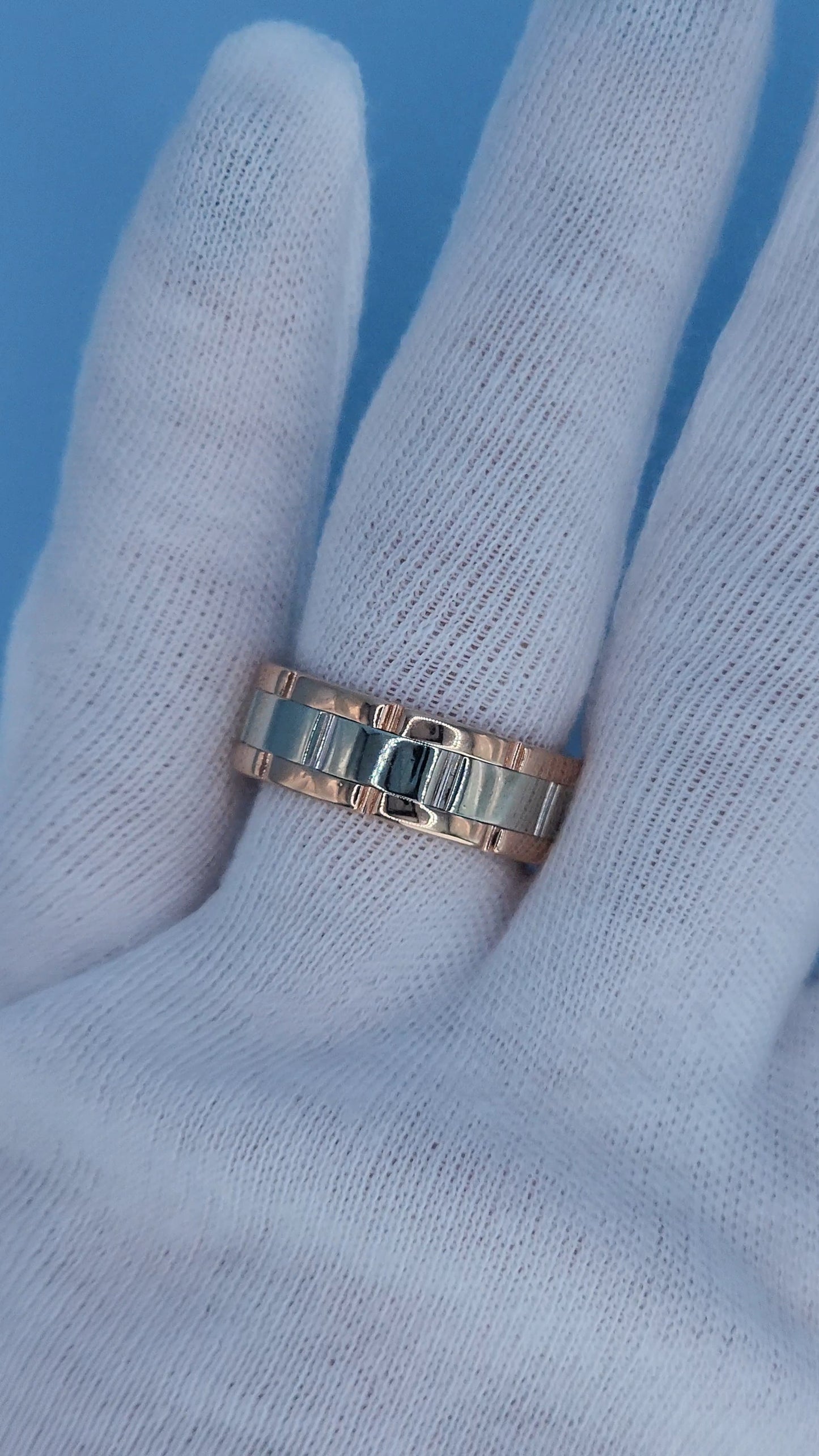 14k White and Rose Gold Men’s Wedding Band – Oyster-Inspired Two-Tone Gold Ring, 7.6mm, Size 8.5