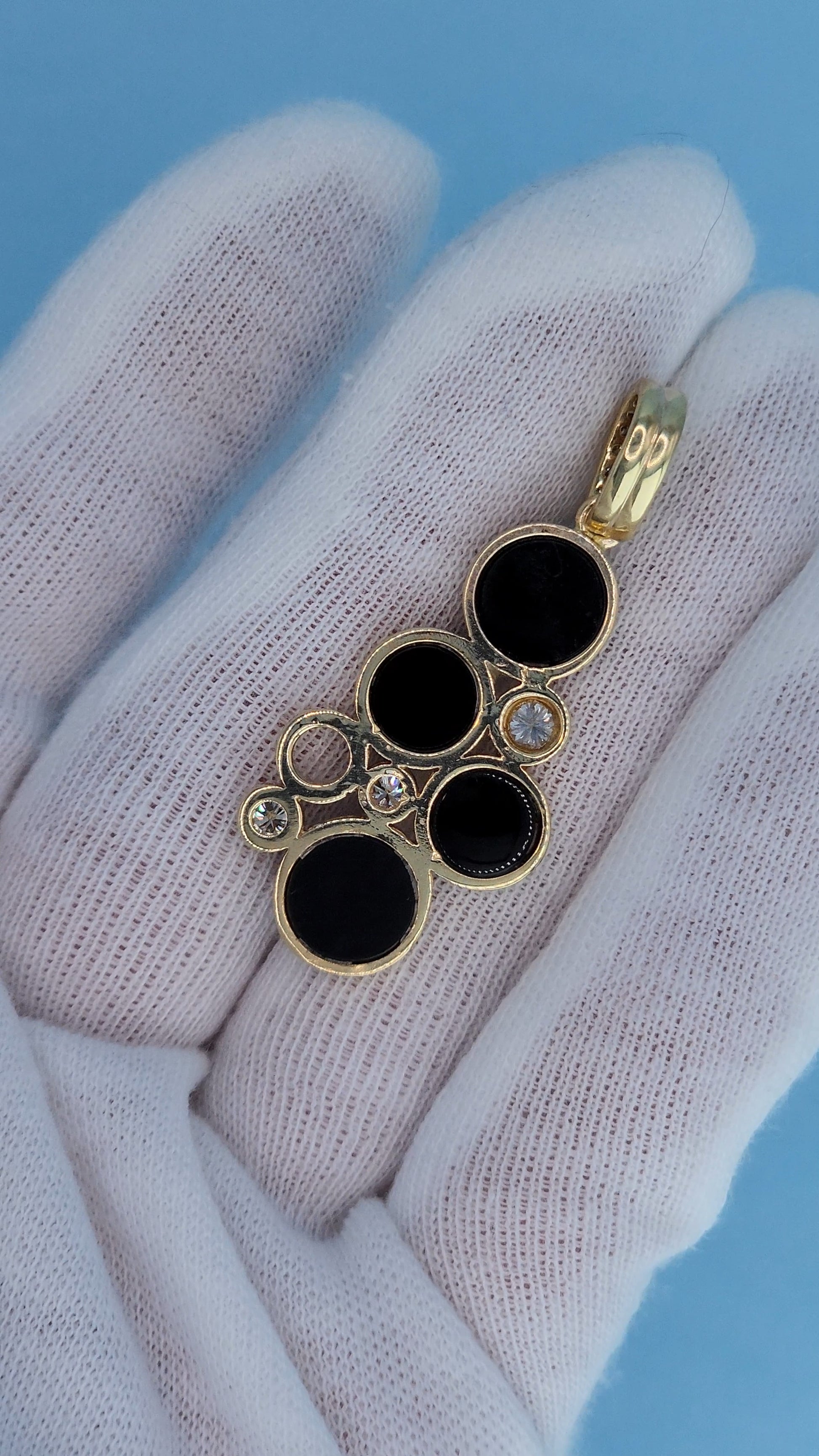 14k Yellow Gold Bubble Pendant with Black Onyx and Diamond Accents Back