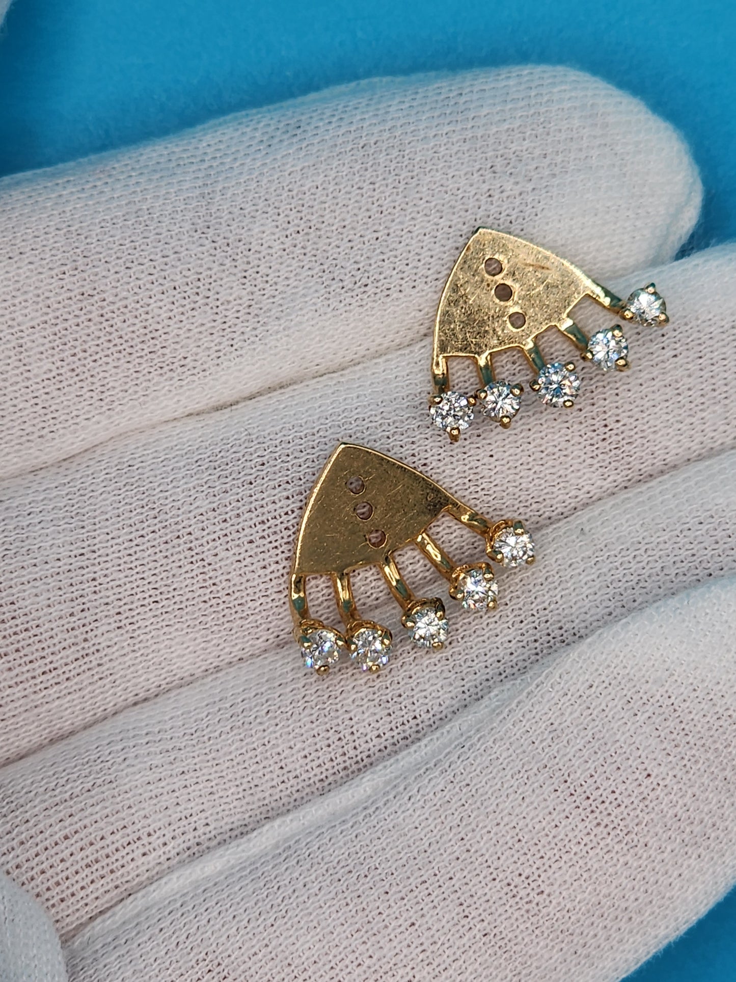 Fan Design Diamond Jackets in 14k Yellow Gold