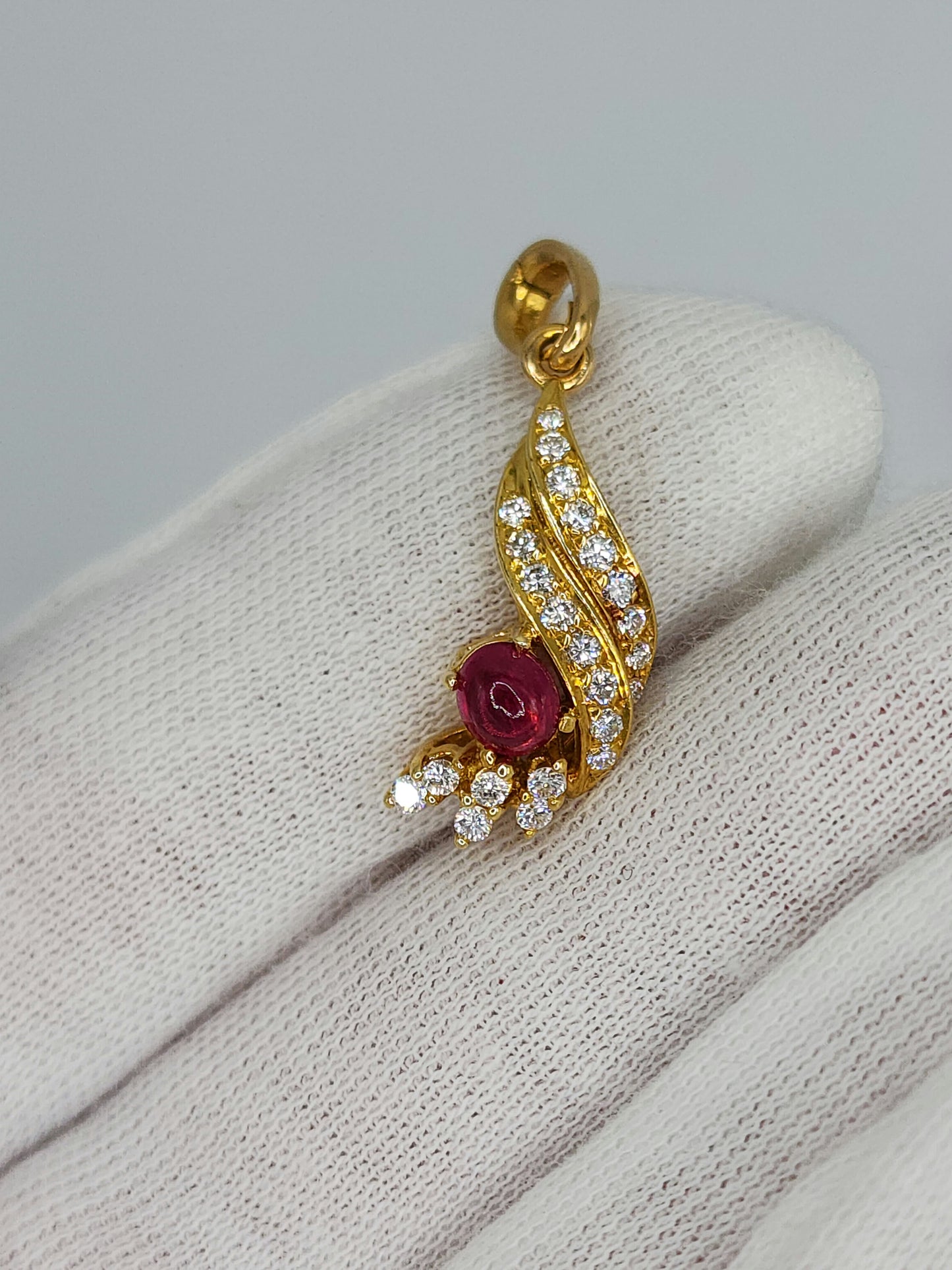 Cabochon Cut Ruby and Diamonds Free Form Pendant In 18k Yellow Gold