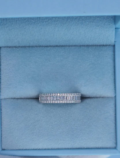 18k White Gold Three-Row Diamond Band Ring – 0.75 Ct, Baguette & Round Diamonds, Size 5