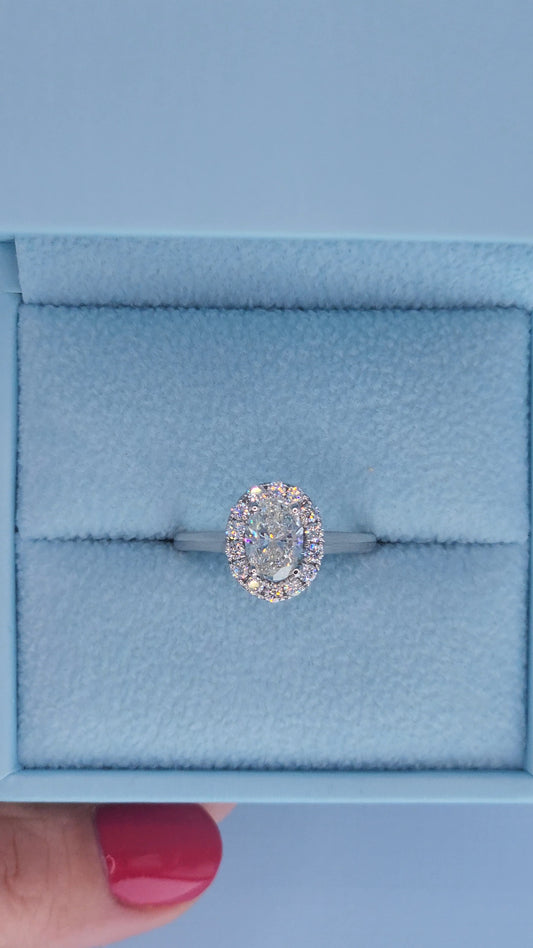 1.00 Carat Oval Diamond Halo Engagement Ring in 14k White Gold – GSI Certified