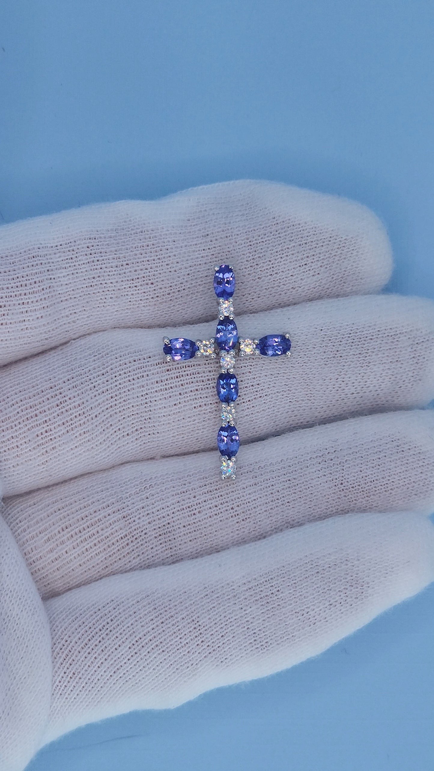 Effy 14k White Gold Tanzanite and Diamond Cross Pendant Necklace – 1.20 CTW Tanzanite, 0.20 CTW Diamond, 18" Chain