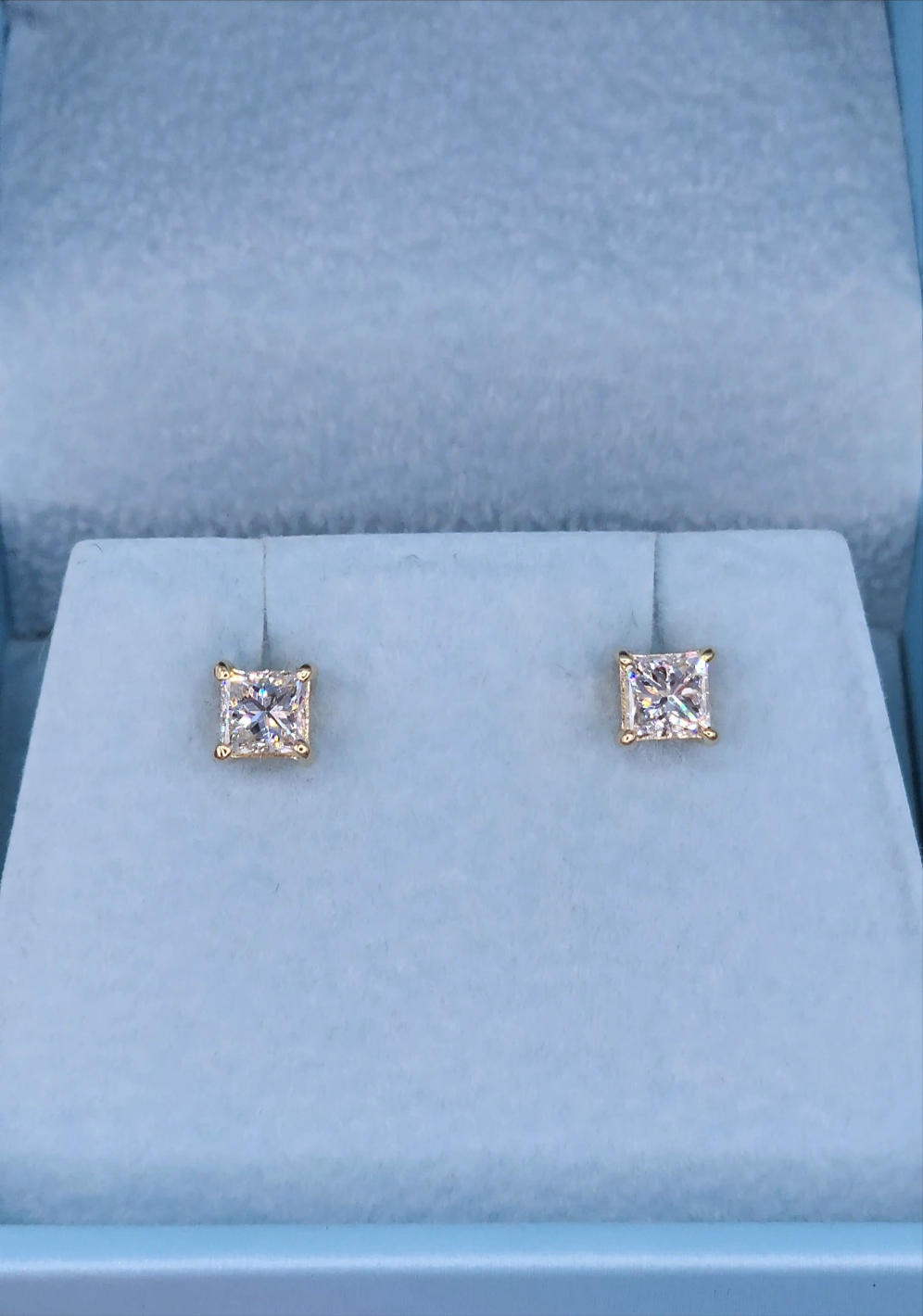 Natural Princess Diamond Stud Earrings 1 ct tw in 14k Yellow Gold Screw Back Setting