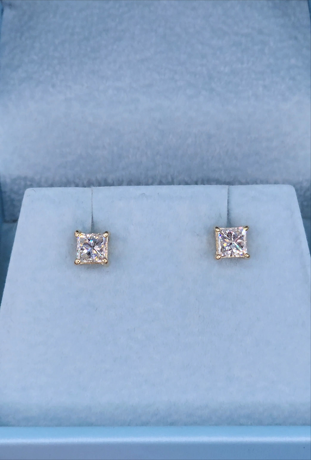 Natural Princess Diamond Stud Earrings 1 ct tw in 14k Yellow Gold Screw Back Setting