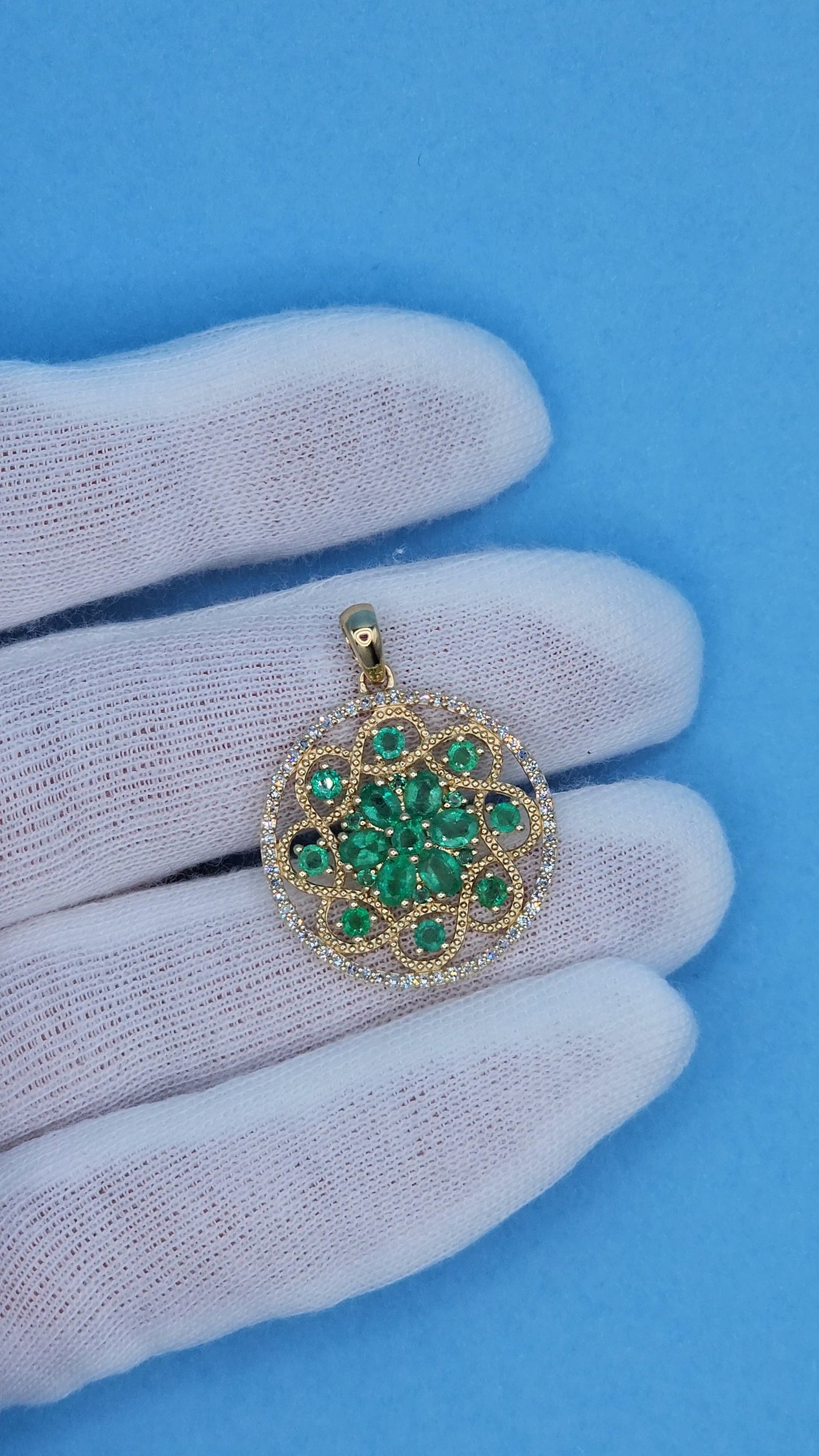 EFFY Emerald and Diamond Round Pendant in 14k Yellow Gold