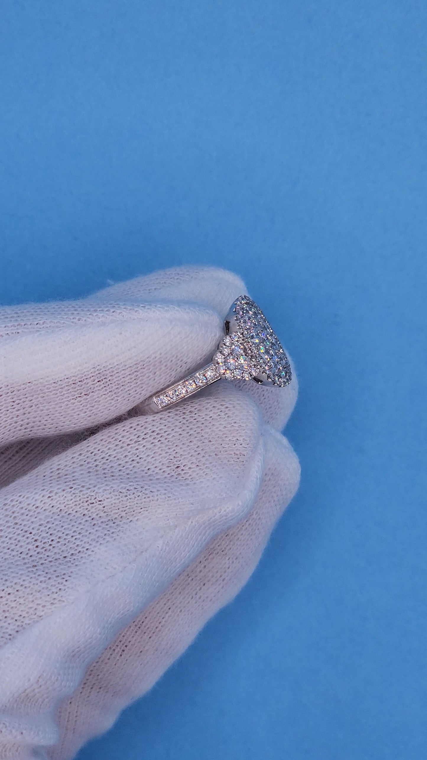 Ladies Oval Diamond Cluster Cocktail Ring in 18k White Gold