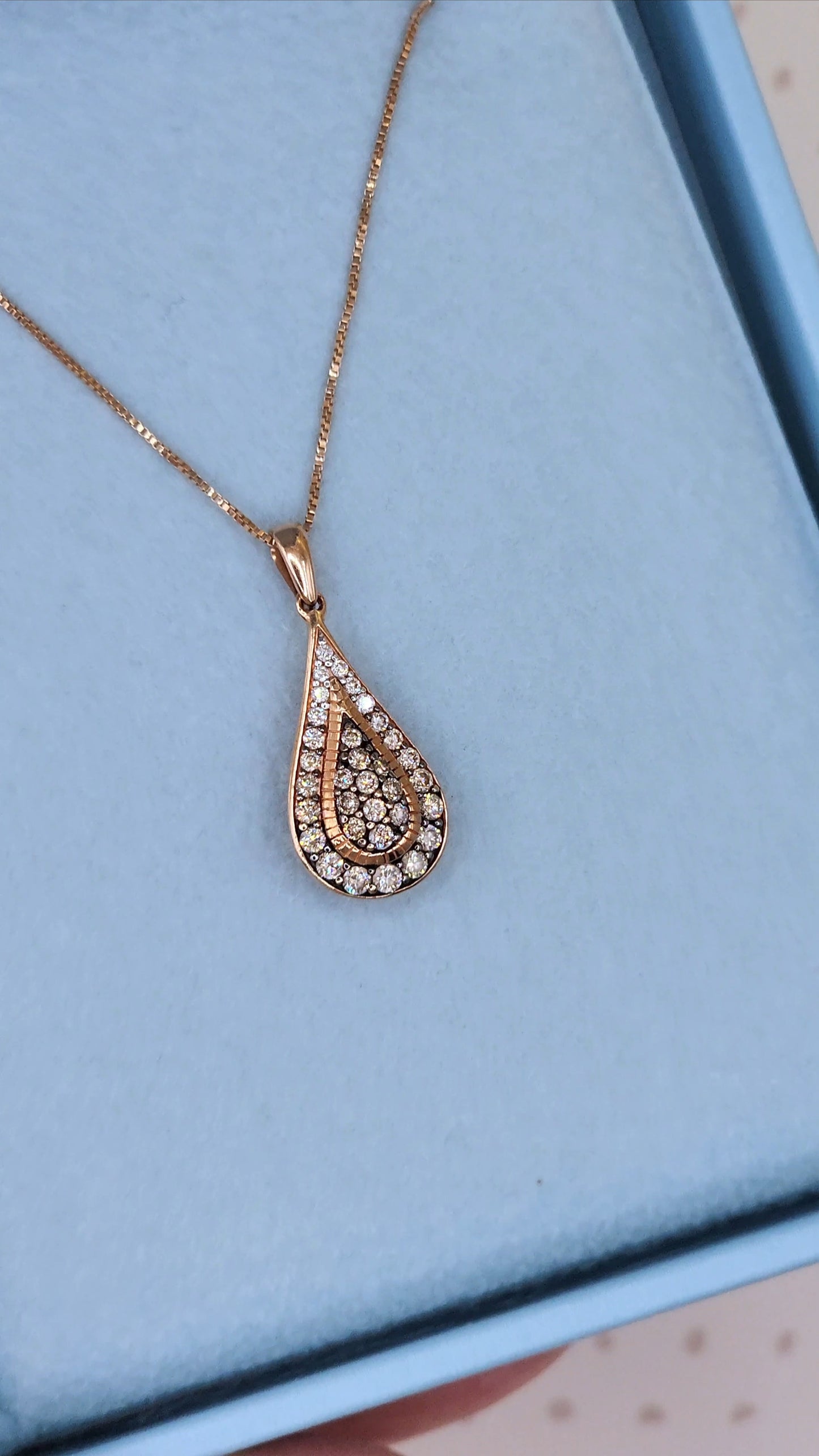 Teardrop Diamond Cluster Pendant Necklace in 10k Rose Gold 18"